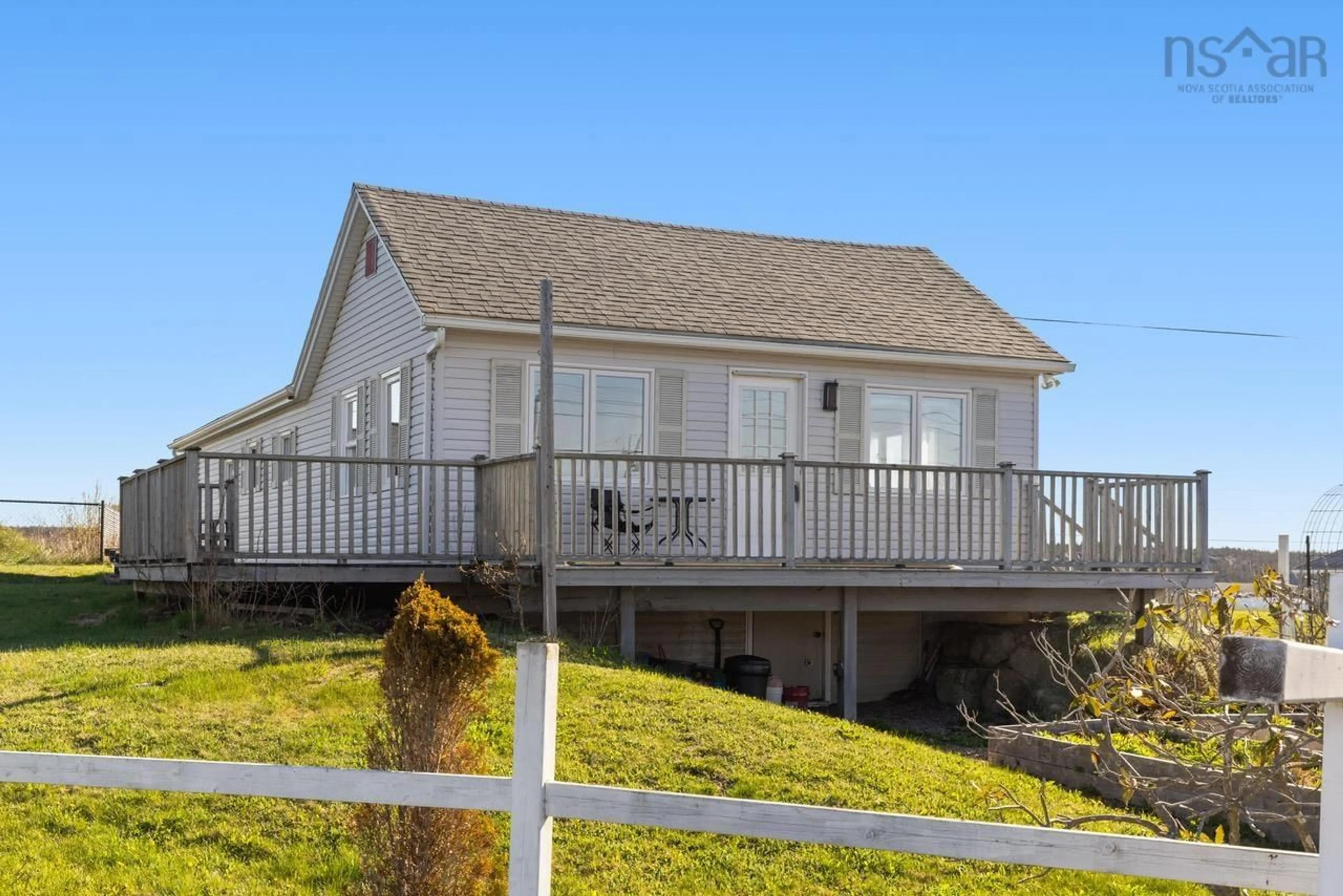 Unknown for 10 Terence Bay Wharf Rd, Terence Bay Nova Scotia B3T 1Y3