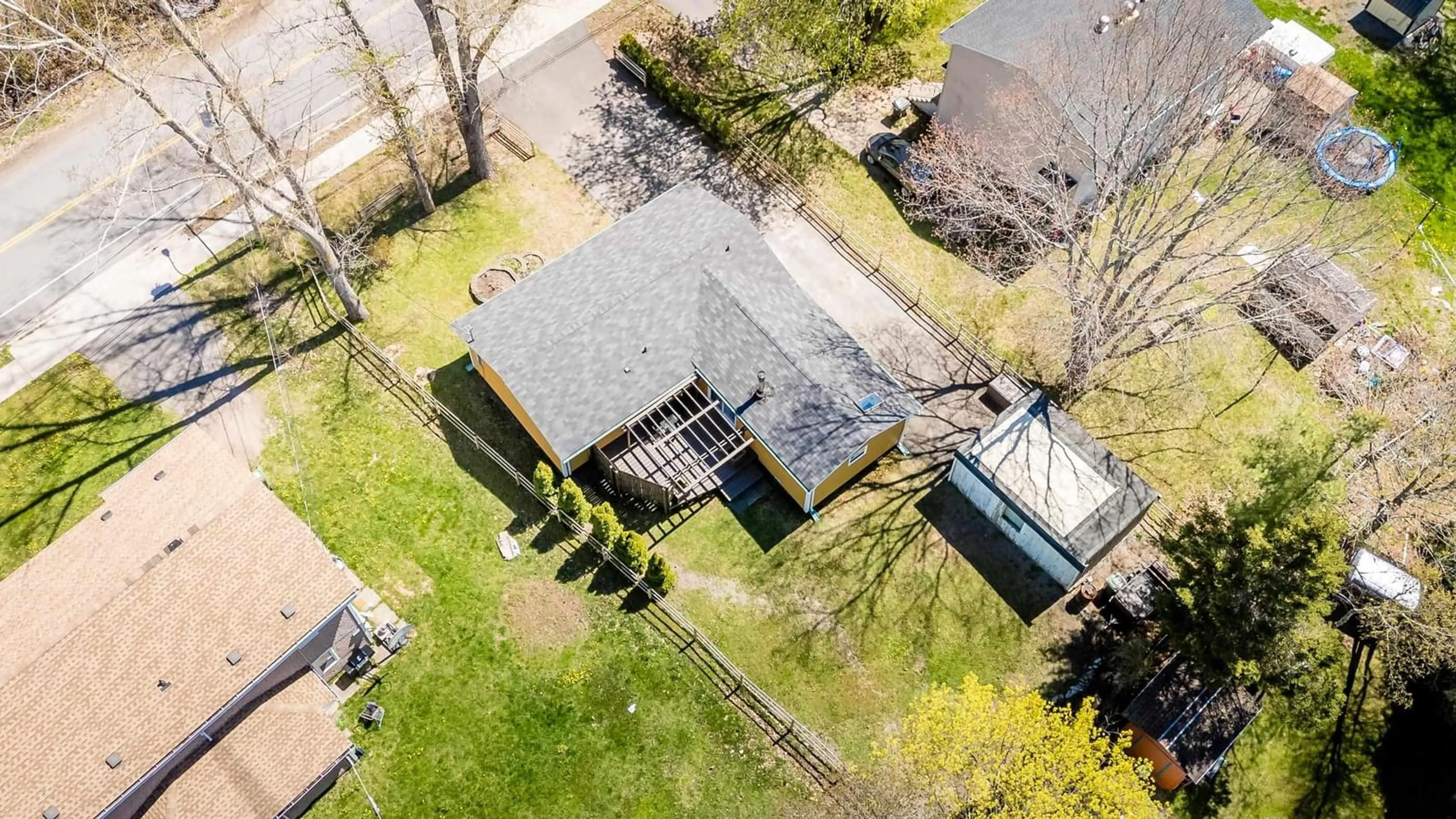 A pic from outside/outdoor area/front of a property/back of a property/a pic from drone, street for 167 Mee Rd, North Kentville Nova Scotia B4N 1W8