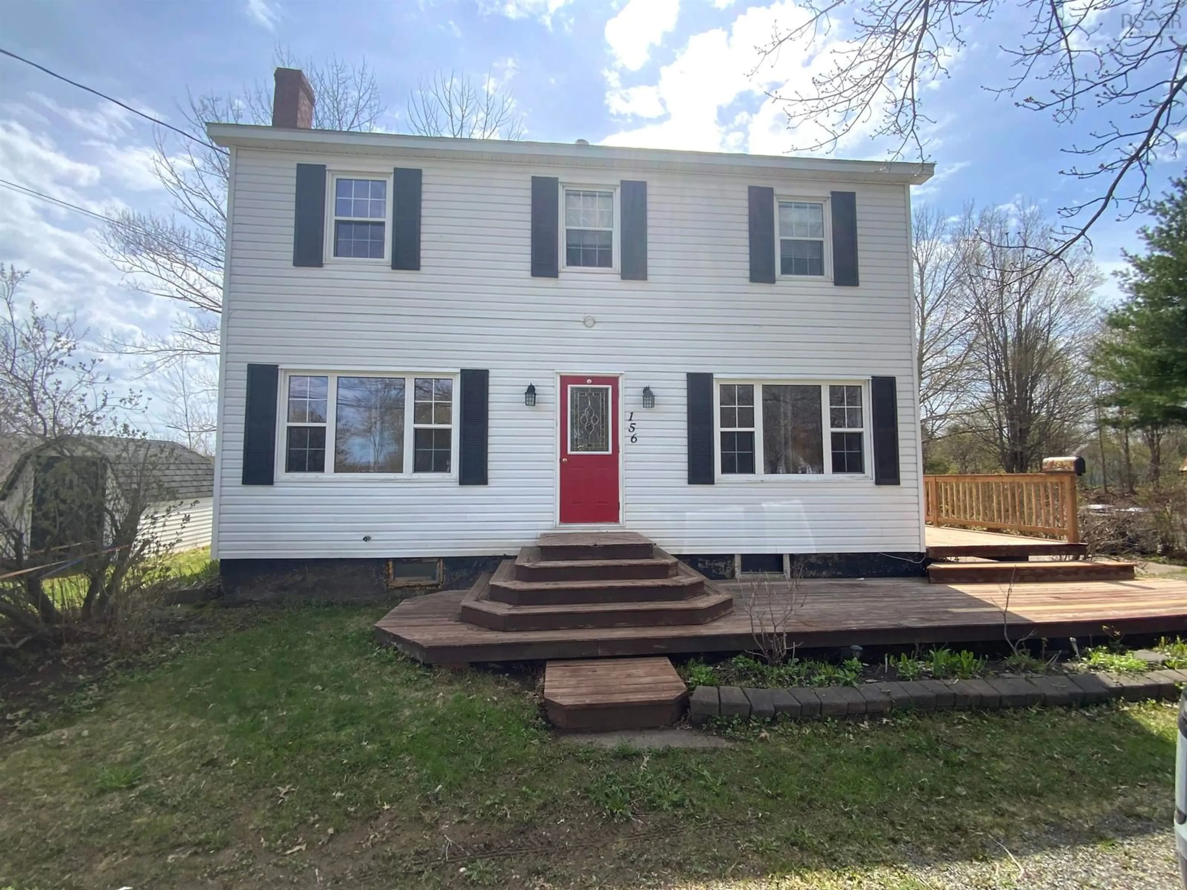Home with vinyl exterior material, unknown for 156 College Street, Antigonish Nova Scotia B2G 1Y2