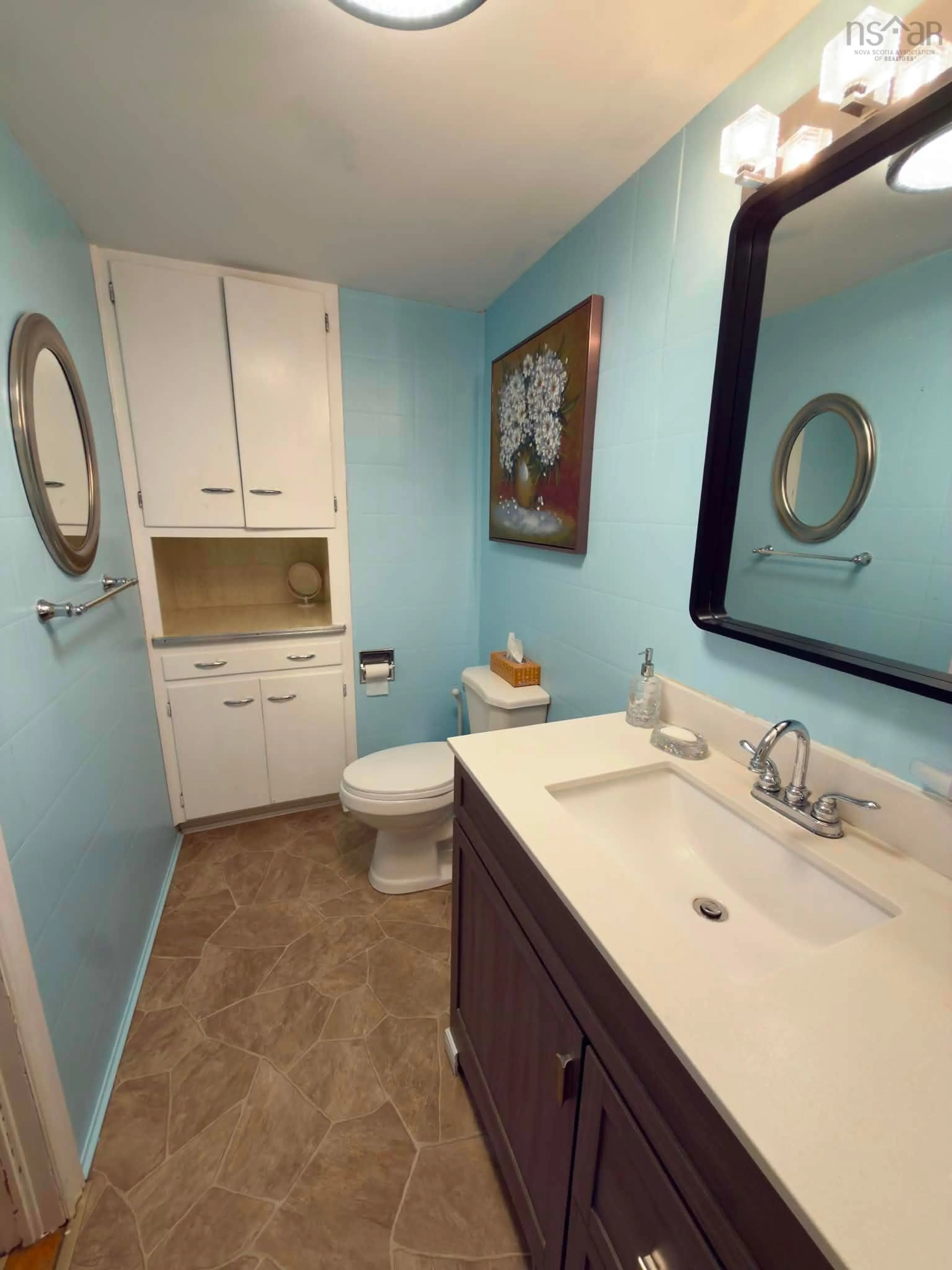 Standard bathroom, ceramic/tile floor for 143 Lake Rd, Glace Bay Nova Scotia B1A 2G8
