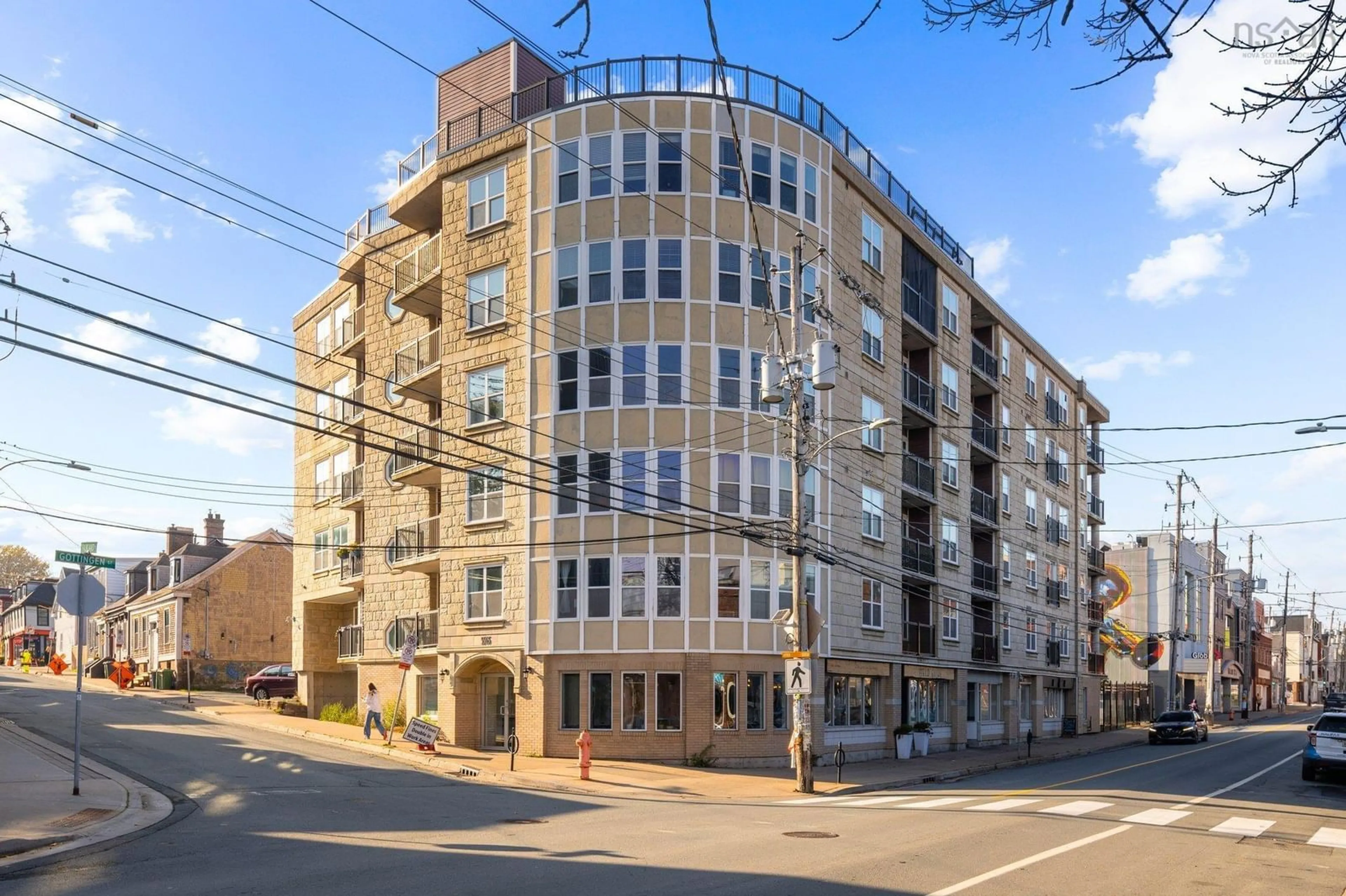 Patio, building for 5505 Falkland St #601, Halifax Nova Scotia B3K 0C3