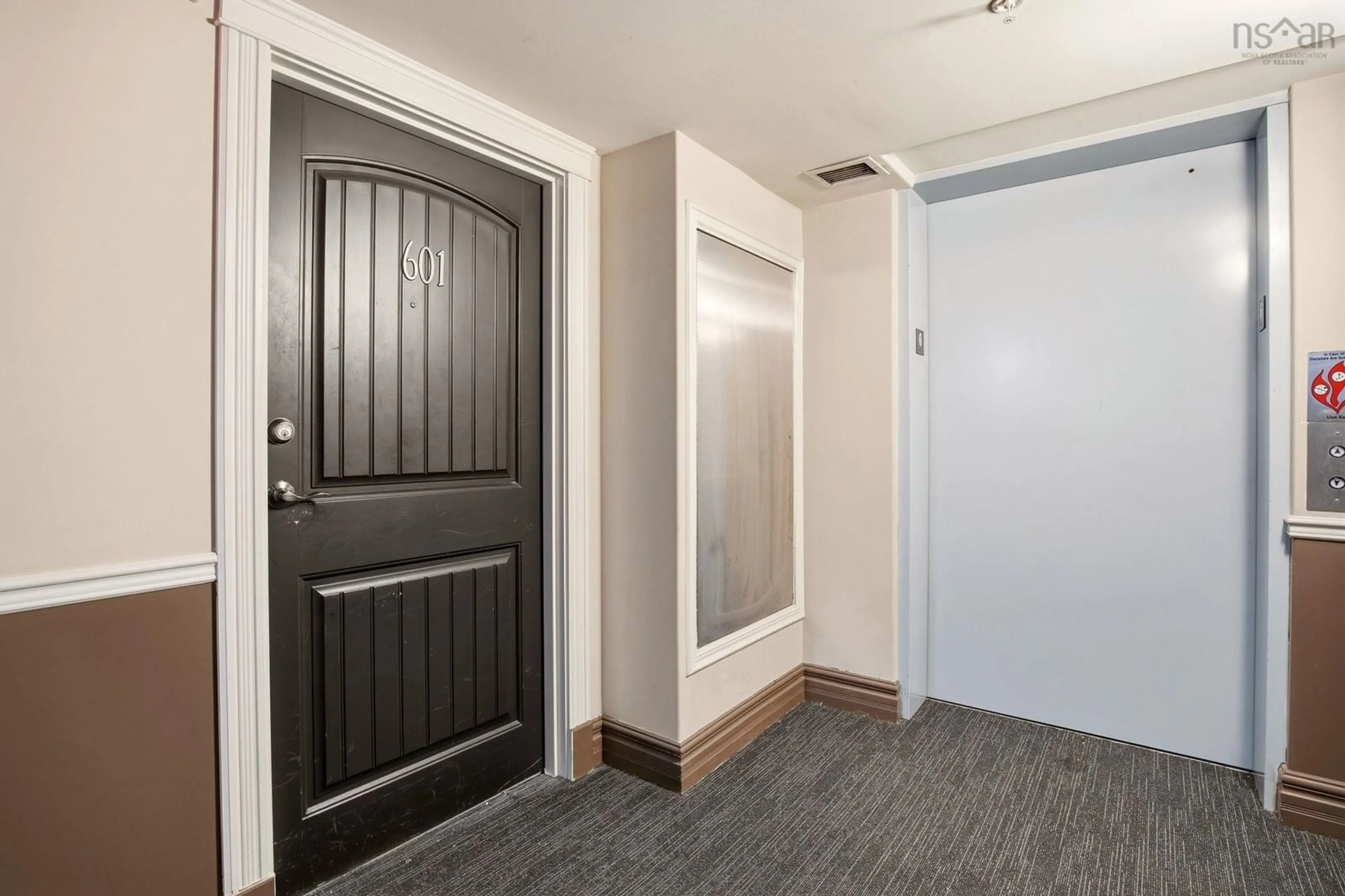 Indoor entryway for 5505 Falkland St #601, Halifax Nova Scotia B3K 0C3
