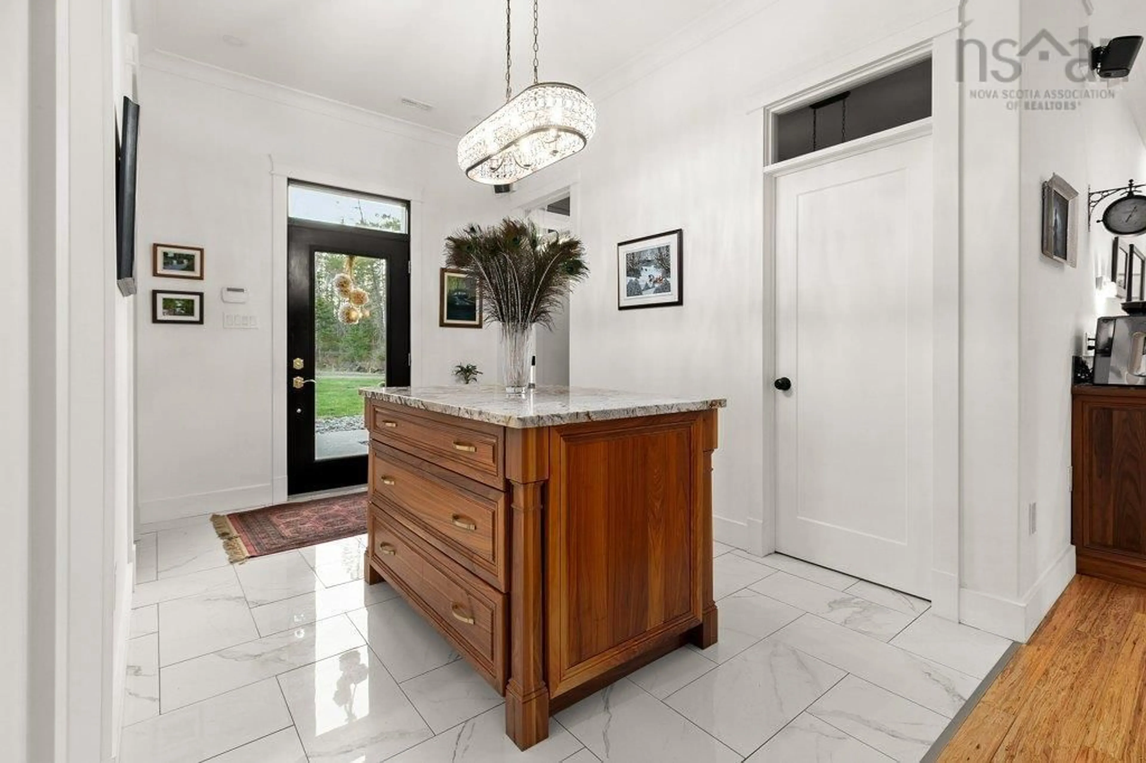 Indoor entryway for 14 River Country Dr, Nine Mile River Nova Scotia B2S 0G5