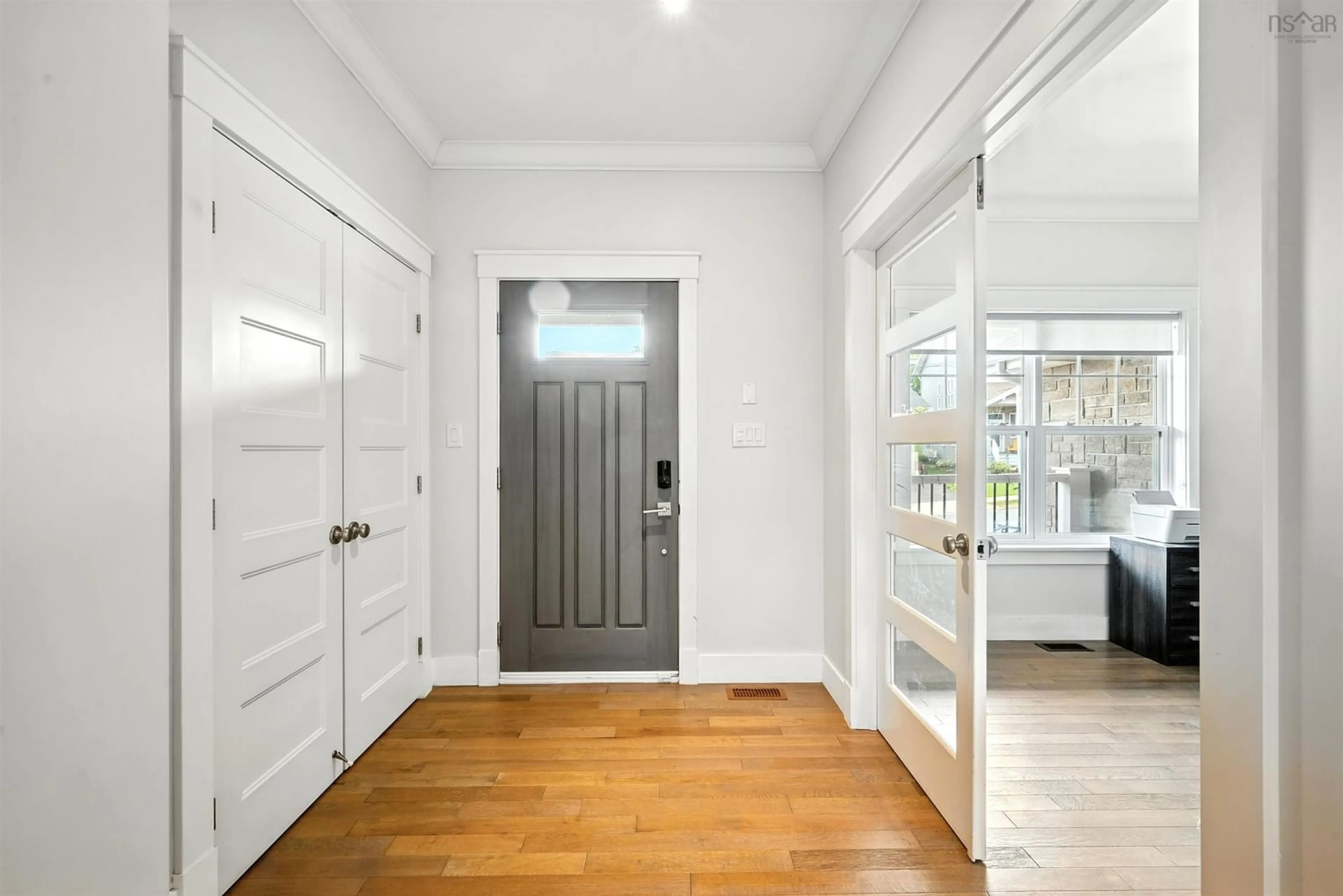 Indoor entryway for 155 Hollyhock Way, Bedford Nova Scotia B4B 0L5