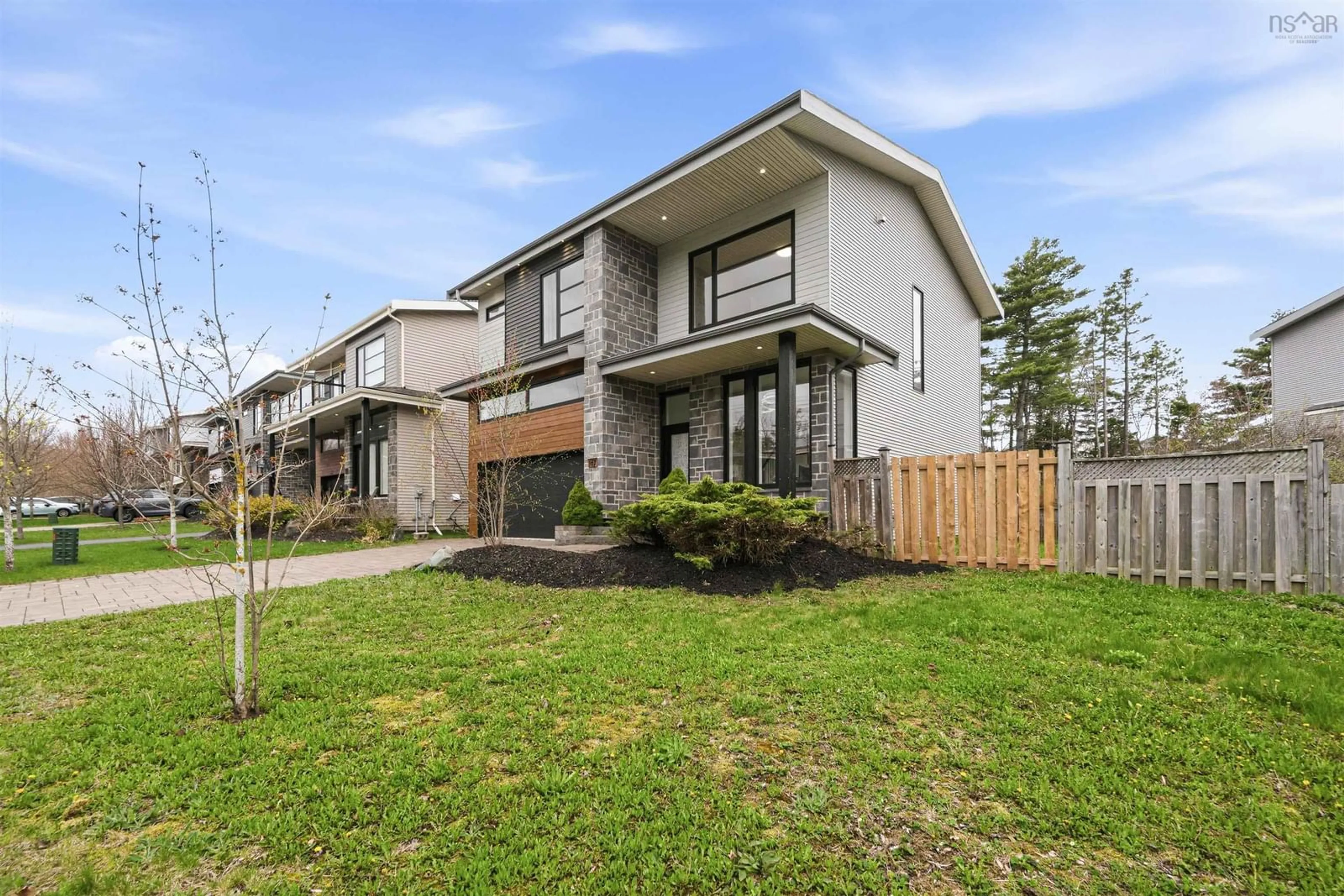Unknown for 167 Amesbury Gate, Halifax Nova Scotia B4B 0P1