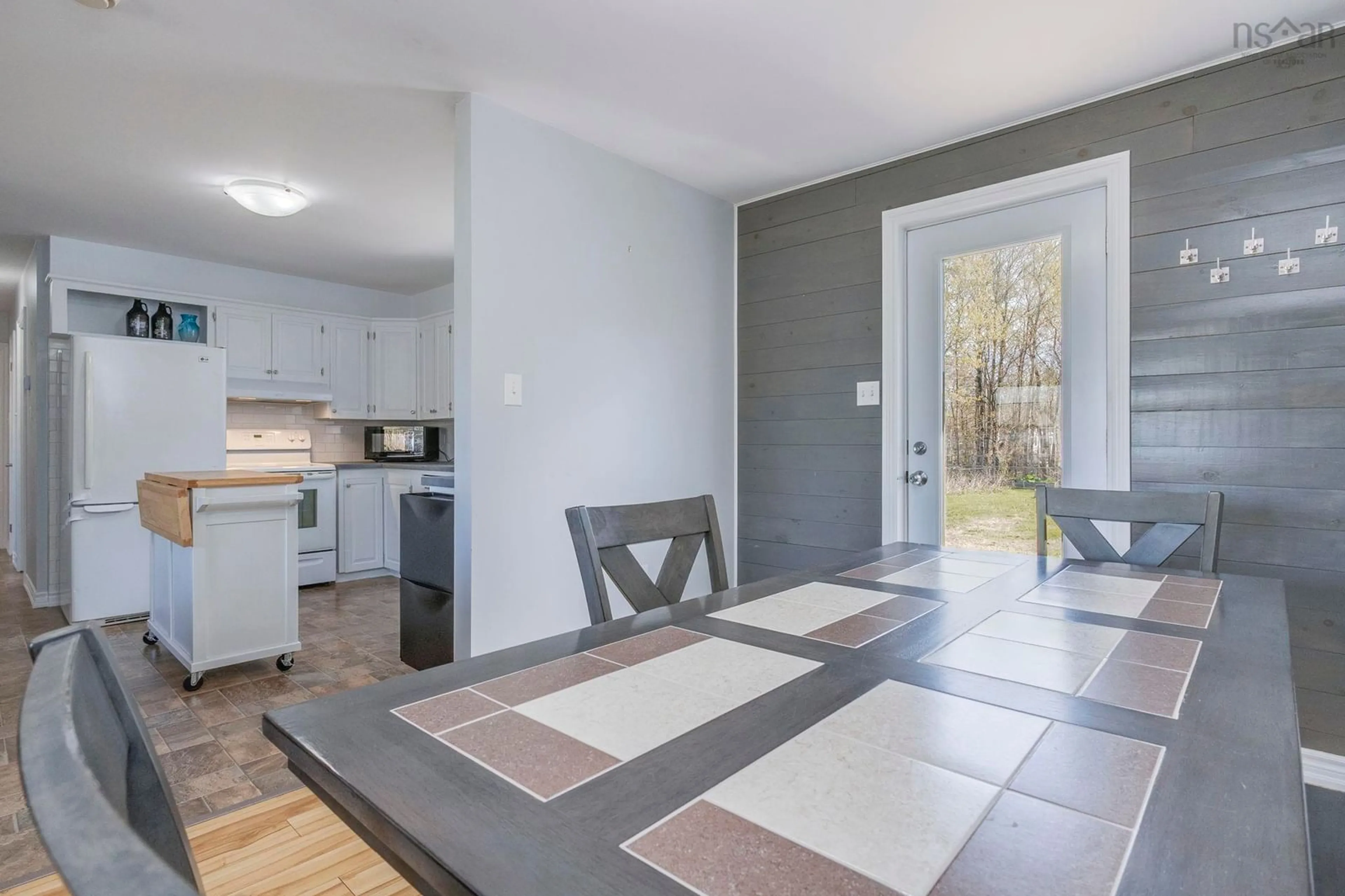 Open concept kitchen, unknown for 1134 Andringa Dr, Cambridge Nova Scotia B0P 1G0