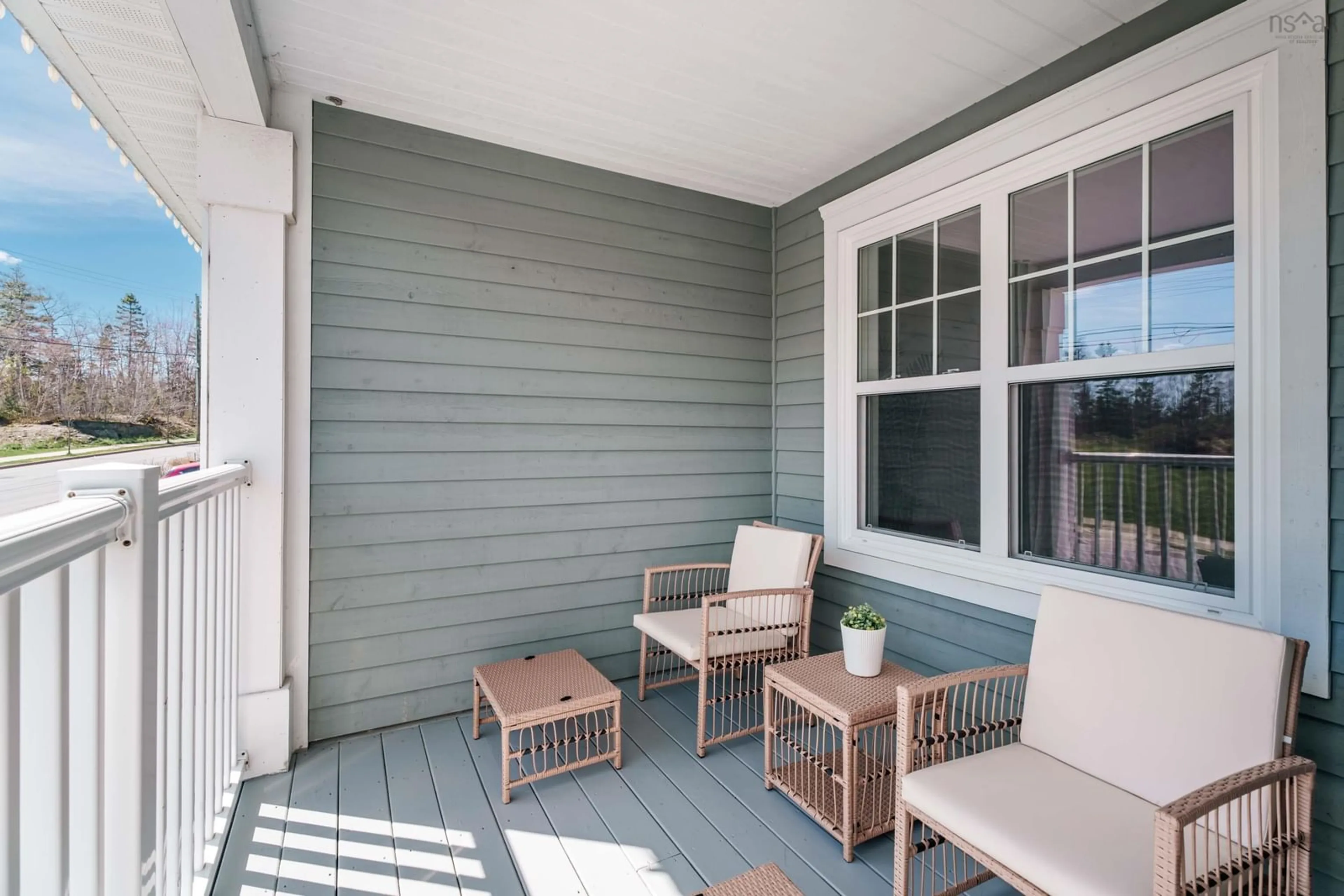 Patio, street for 276 Rutledge St, Bedford Nova Scotia B4A 1Y2