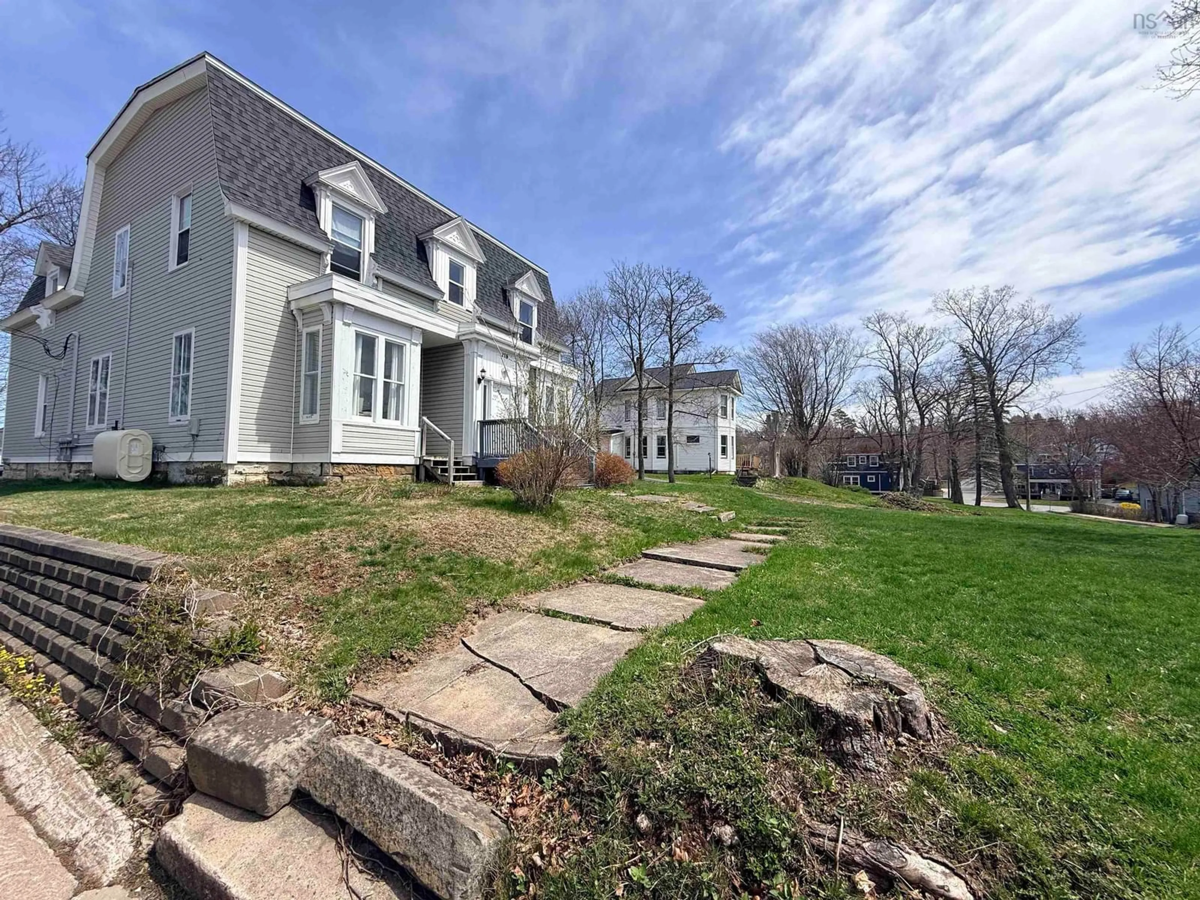 A pic from outside/outdoor area/front of a property/back of a property/a pic from drone, street for 218 Fraser St, New Glasgow Nova Scotia B2H 4J3