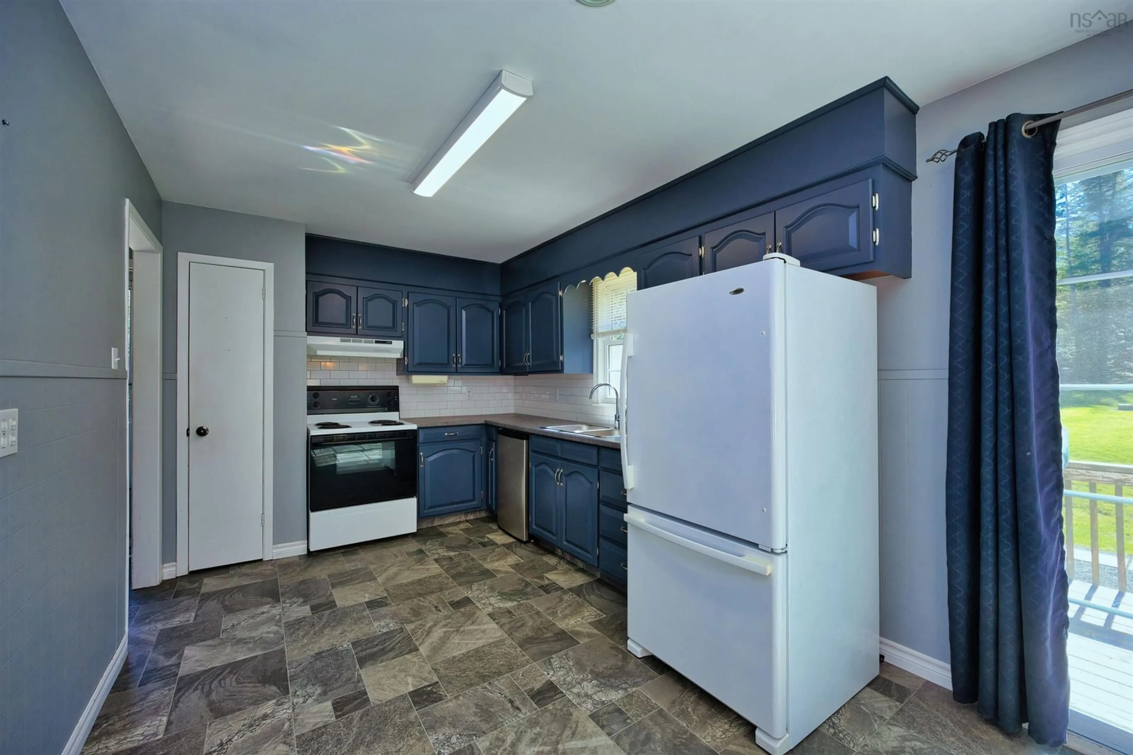 Standard kitchen, ceramic/tile floor for 134 Marney Rd, Hilden Nova Scotia B0N 1C0