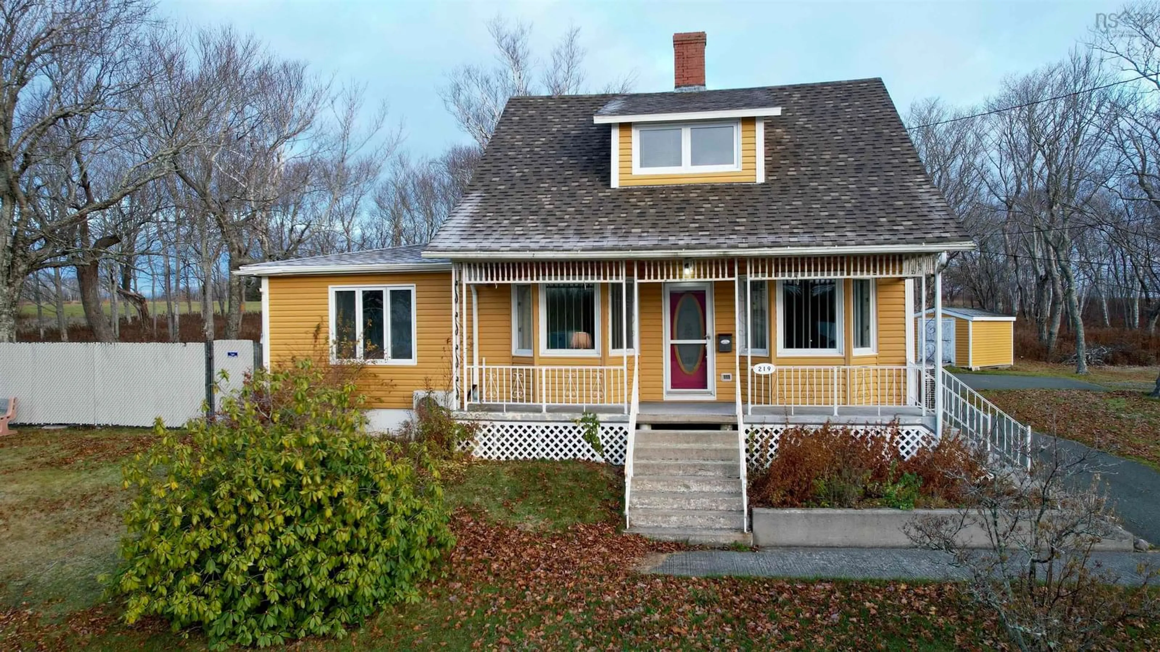Home with vinyl exterior material, street for 219 Dominion St, Glace Bay Nova Scotia B1A 3N2
