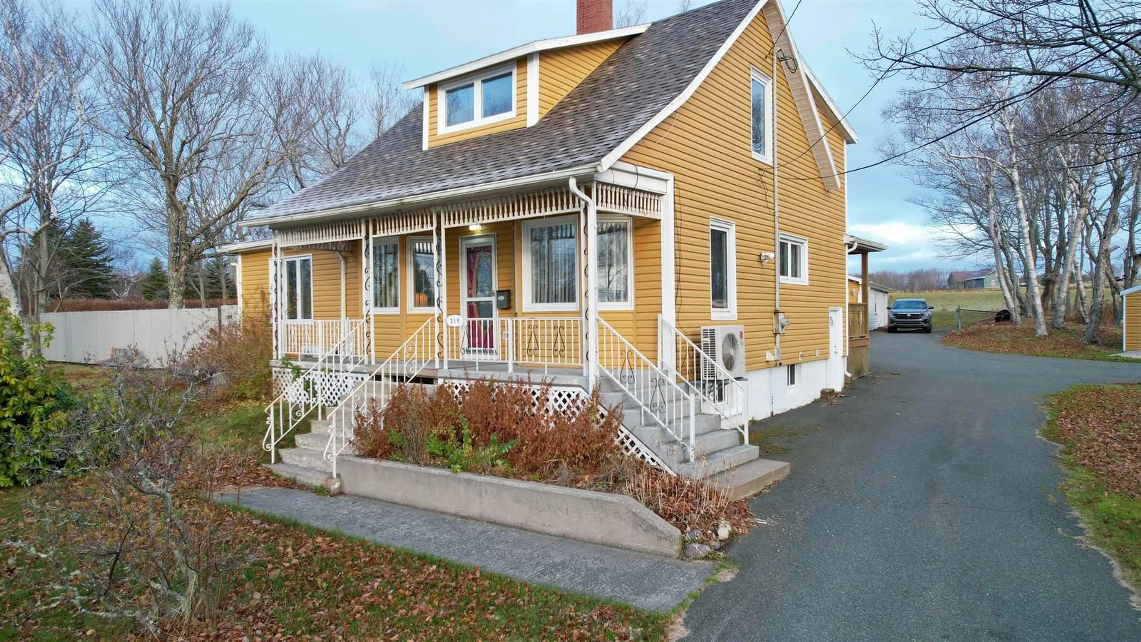 Home with vinyl exterior material, street for 219 Dominion St, Glace Bay Nova Scotia B1A 3N2