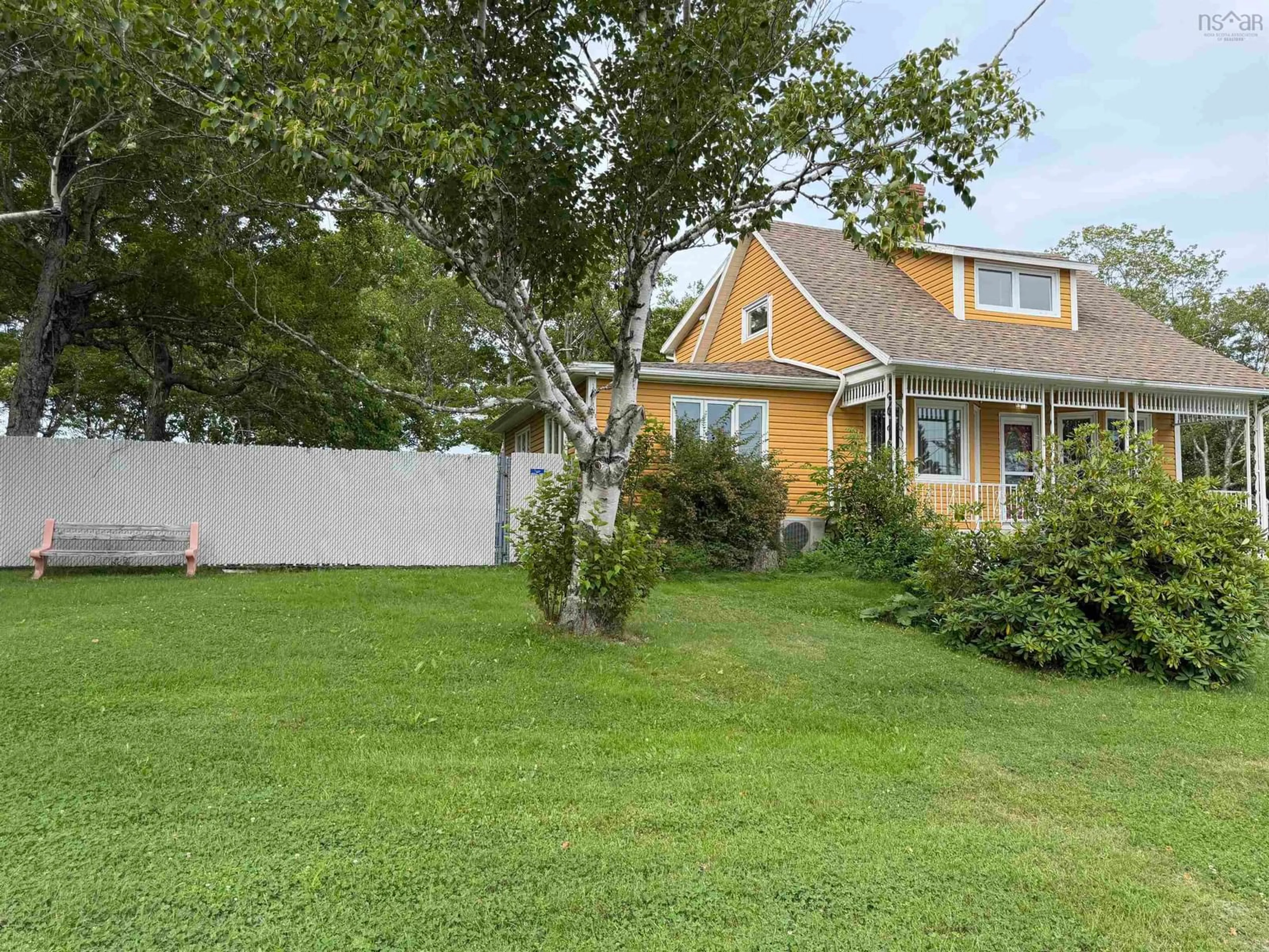 A pic from outside/outdoor area/front of a property/back of a property/a pic from drone, street for 219 Dominion St, Glace Bay Nova Scotia B1A 3N2