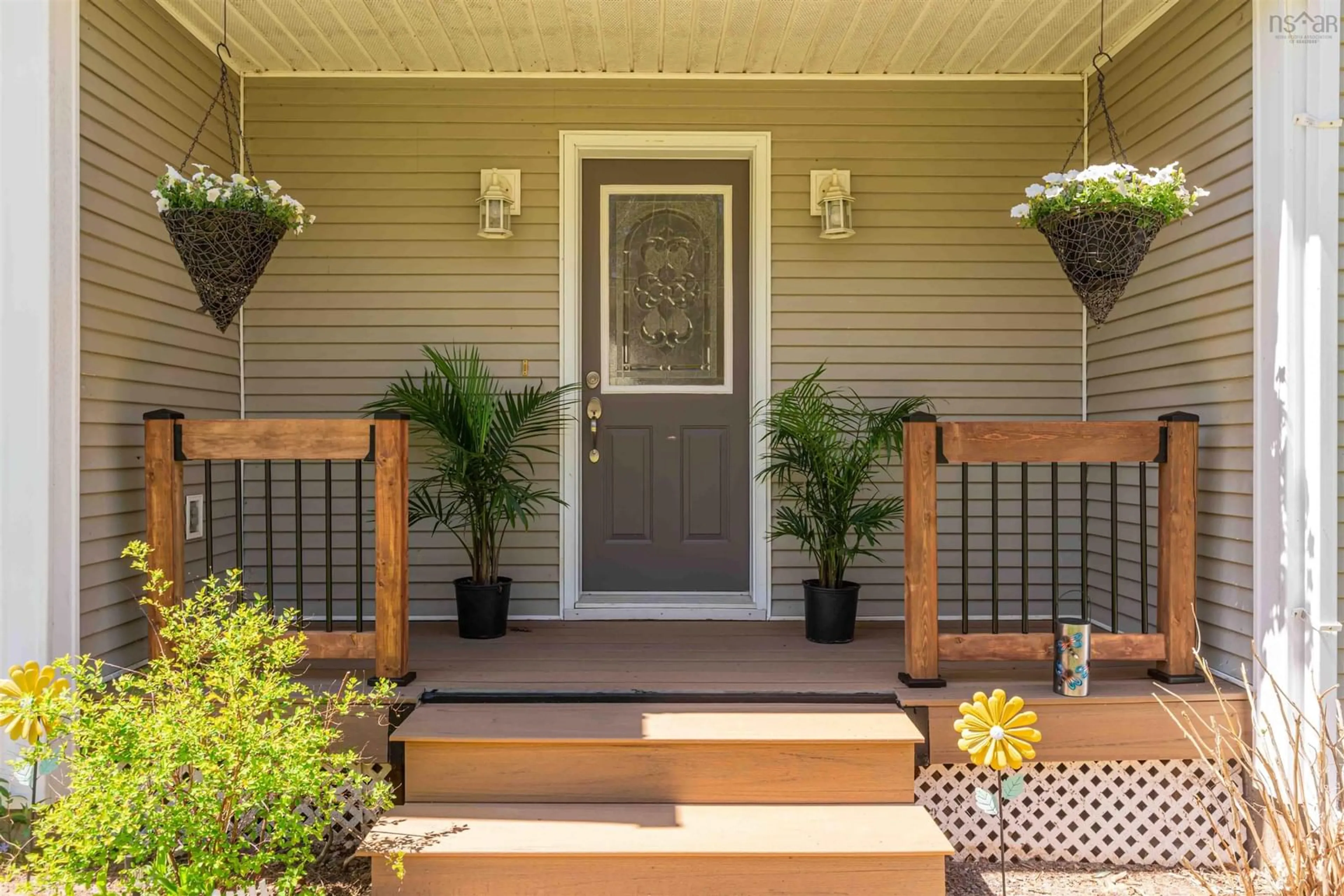 Indoor entryway for 495 Victoria Rd, Millville Nova Scotia B0P 1C0