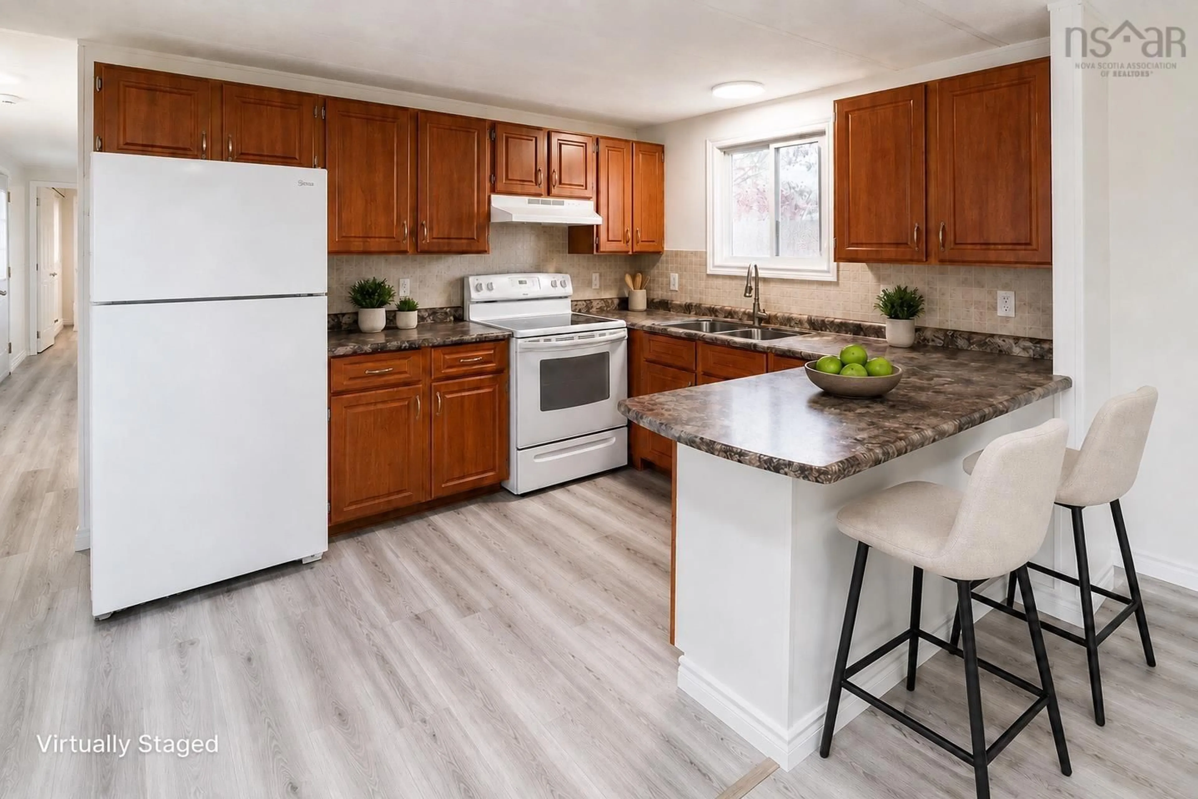 Standard kitchen, unknown for 525 Thorn Ave, Beaver Bank Nova Scotia B4E 1P5