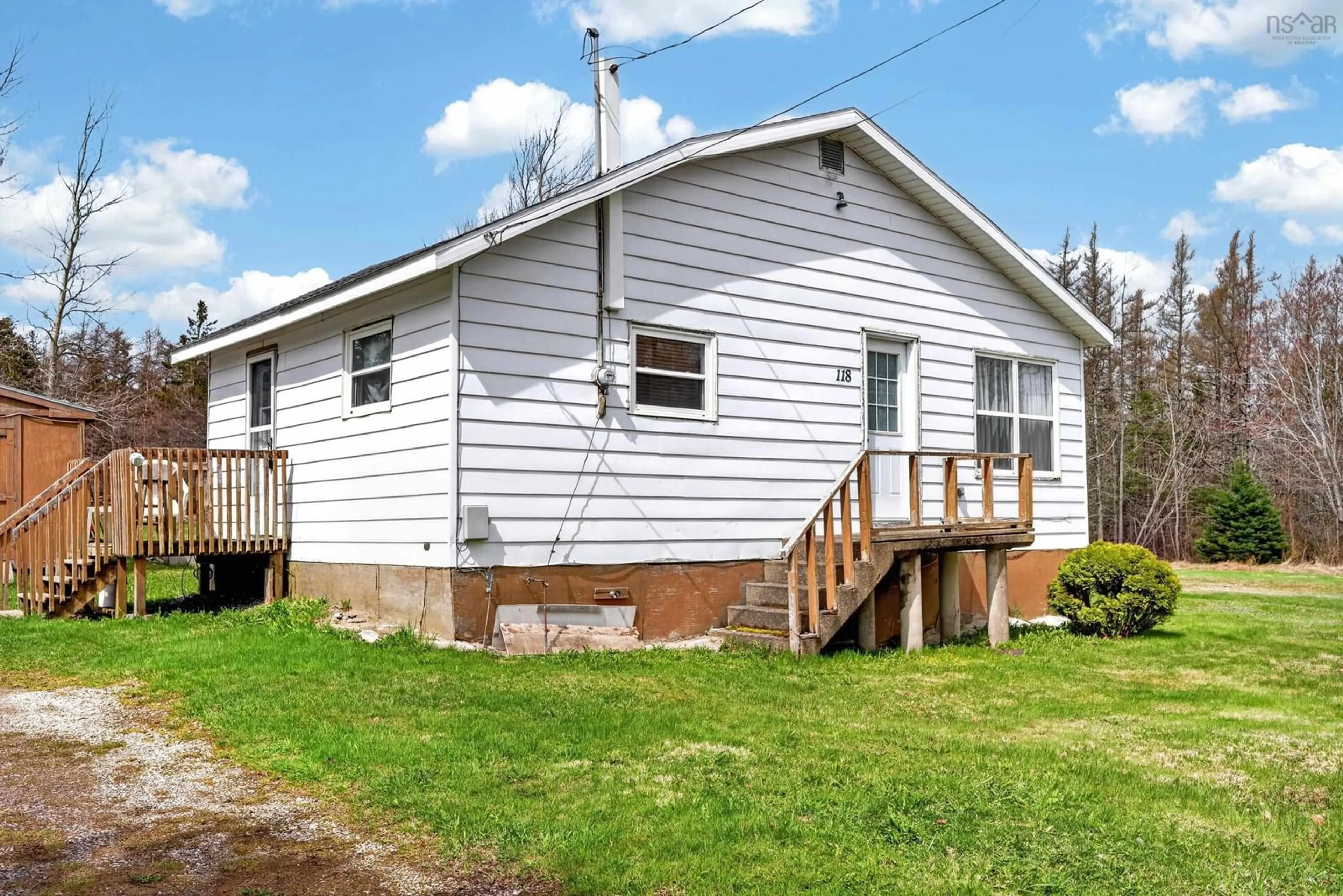 Home with vinyl exterior material, unknown for 118 Strang Road, Gardiner Mines Nova Scotia B1H 5M2