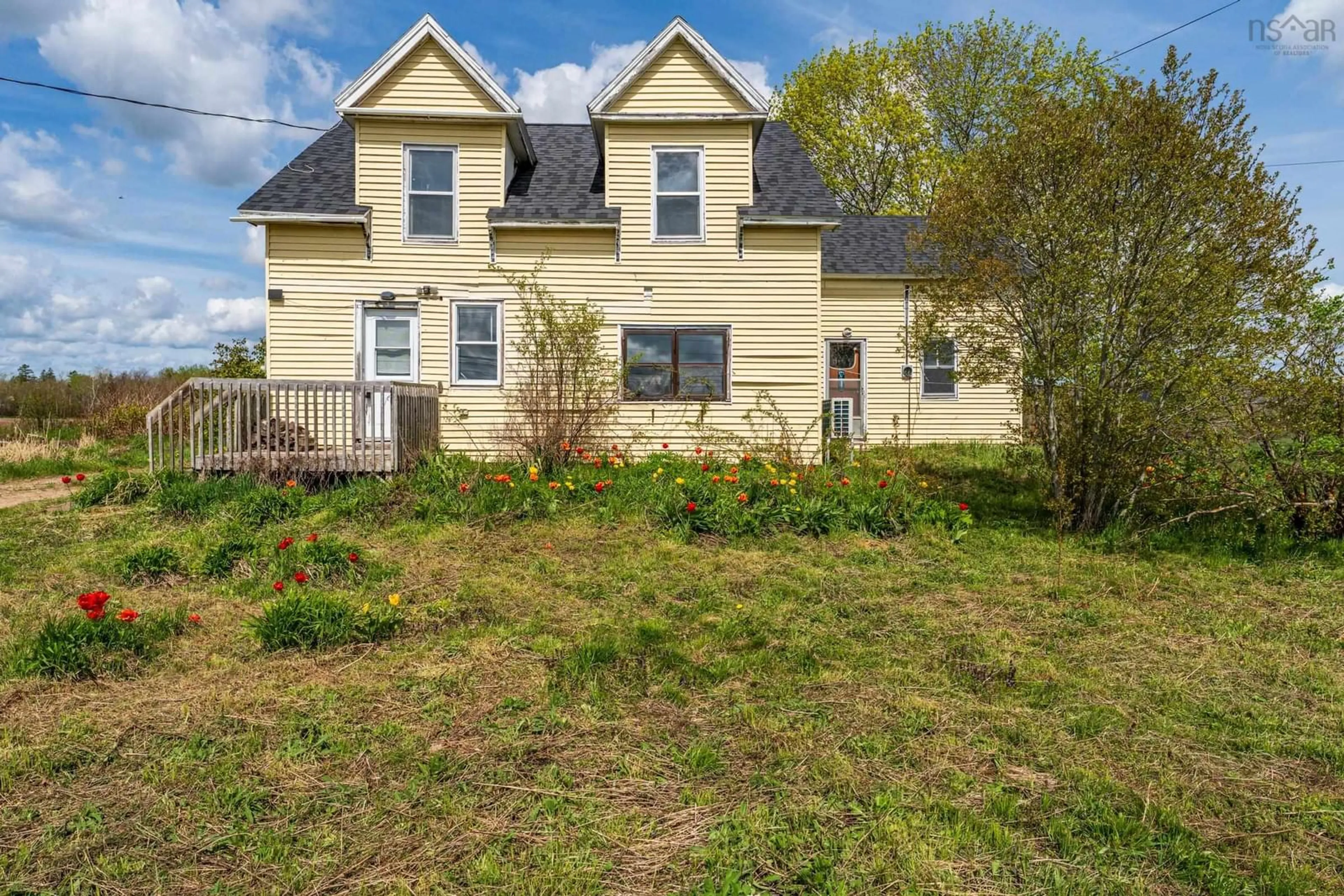 A pic from outside/outdoor area/front of a property/back of a property/a pic from drone, street for 10811 Highway 1, Paradise Nova Scotia B0S 1M0