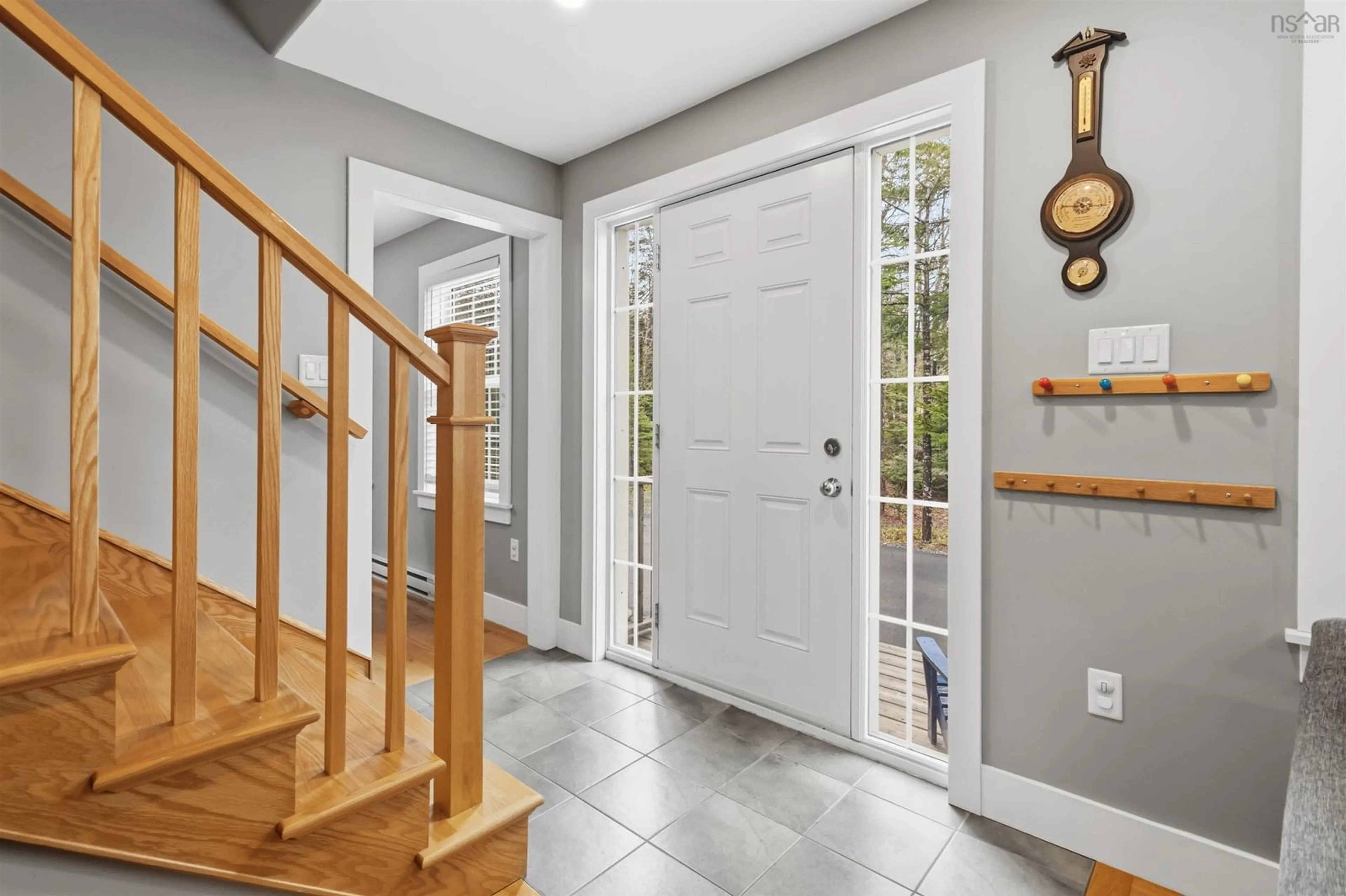 Indoor entryway for 176 Clivedon Crt, Fall River Nova Scotia B2T 0L4