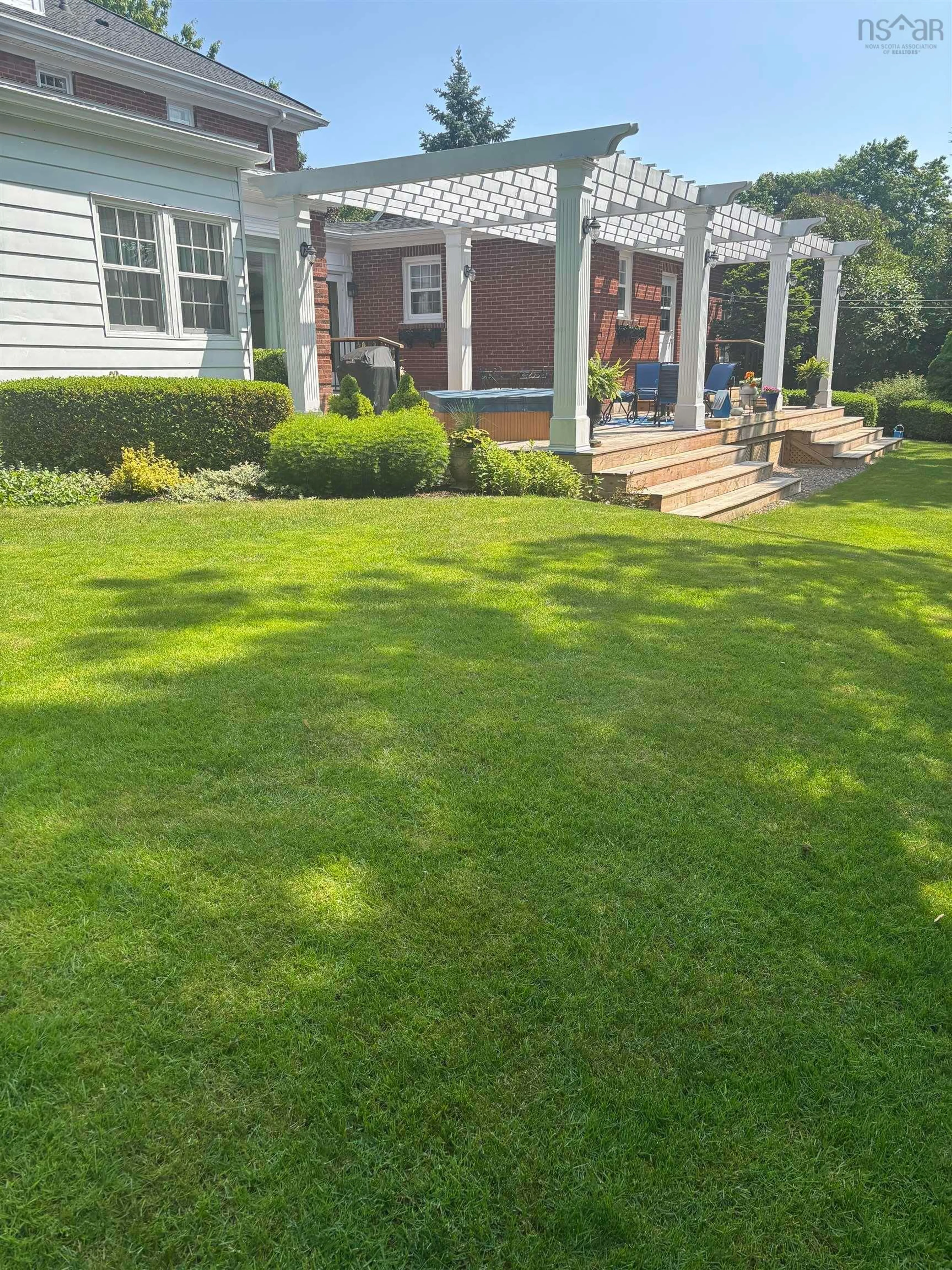 A pic from outside/outdoor area/front of a property/back of a property/a pic from drone, street for 46 Highland Dr, Truro Nova Scotia B2N 1B9