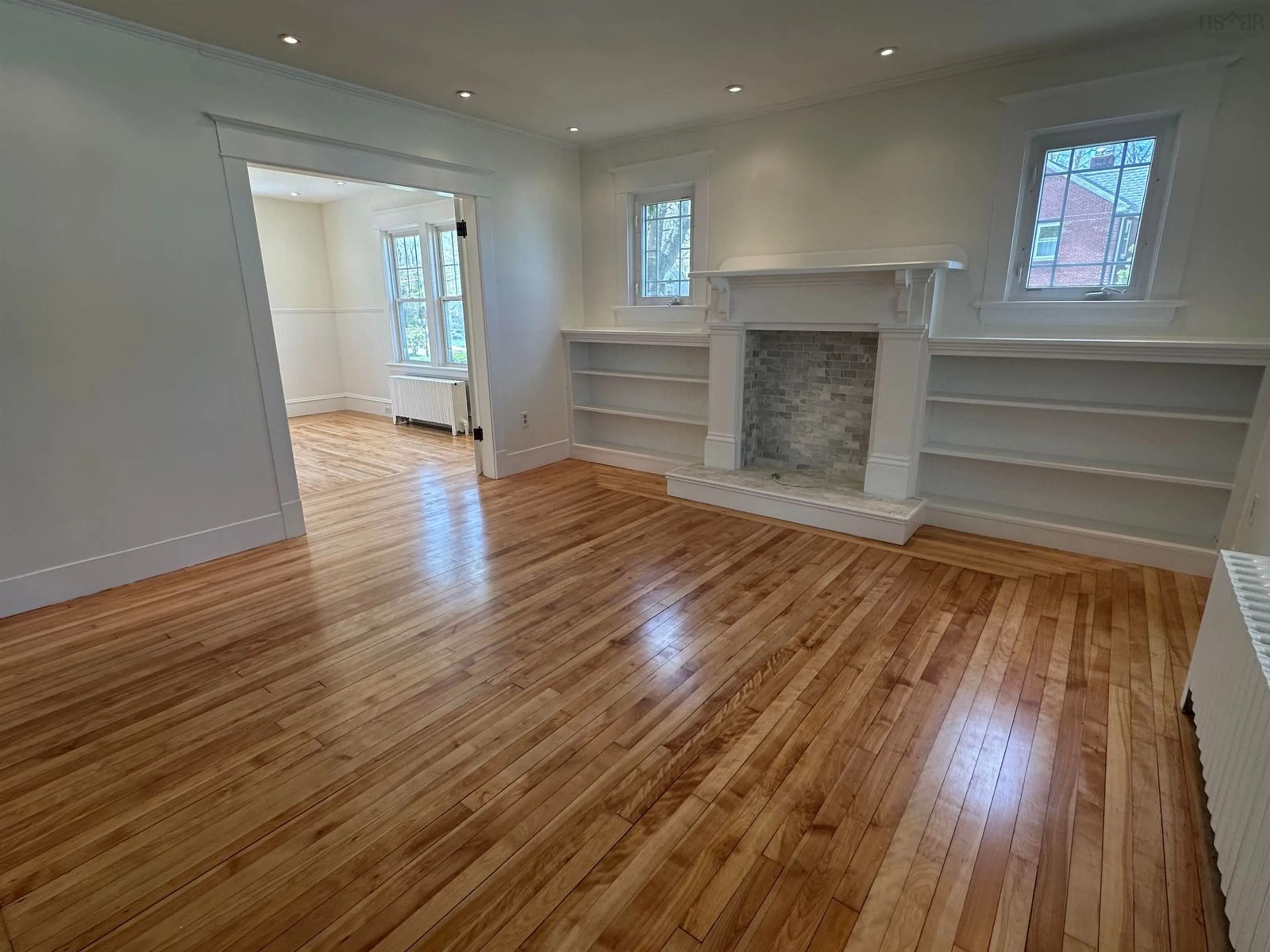 A pic of a room for 130 School St, Liverpool Nova Scotia B0T 1K0