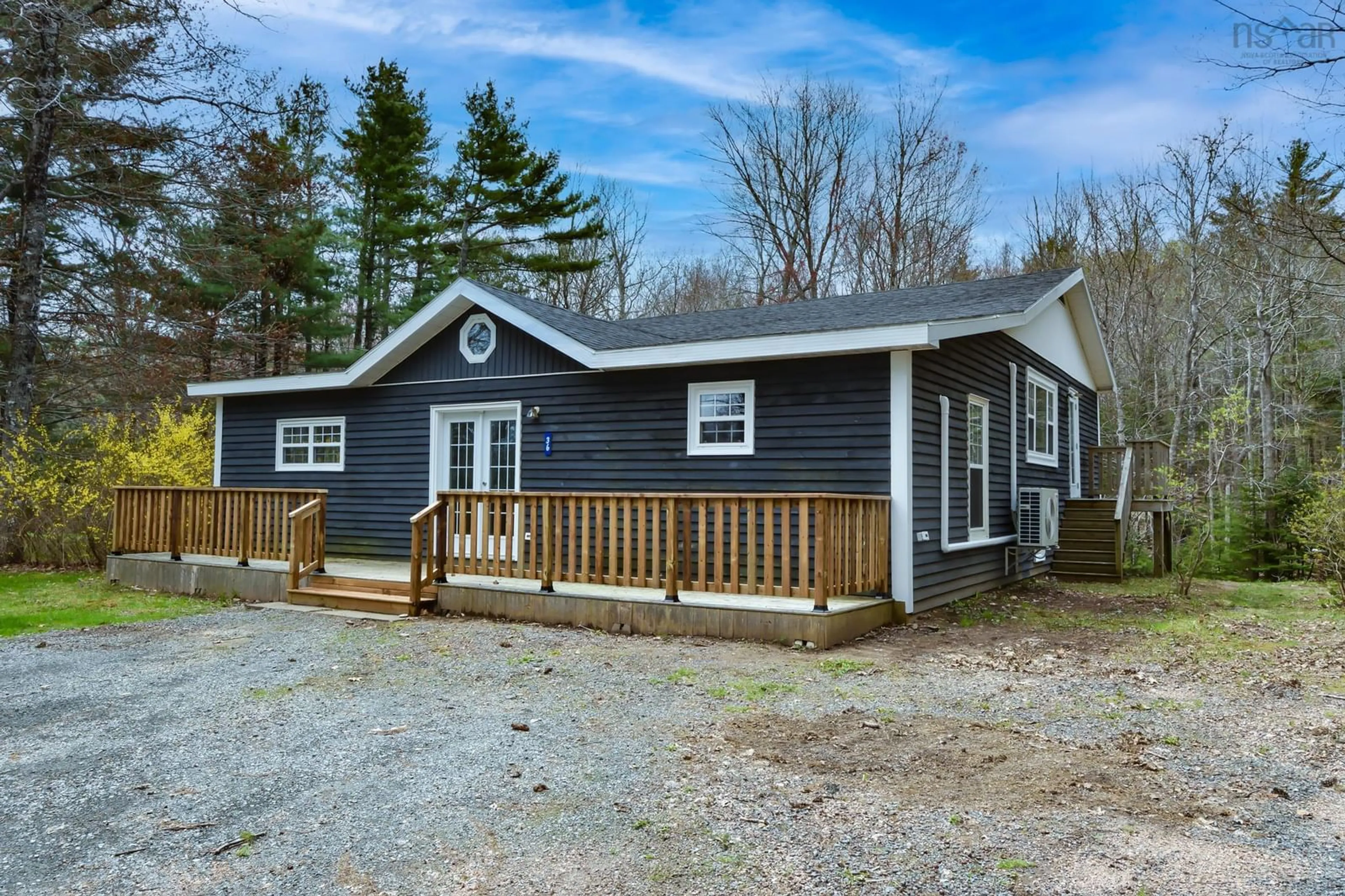 Home with vinyl exterior material, unknown for 36 Oak Lane, Oakhill Nova Scotia B4V 0E3