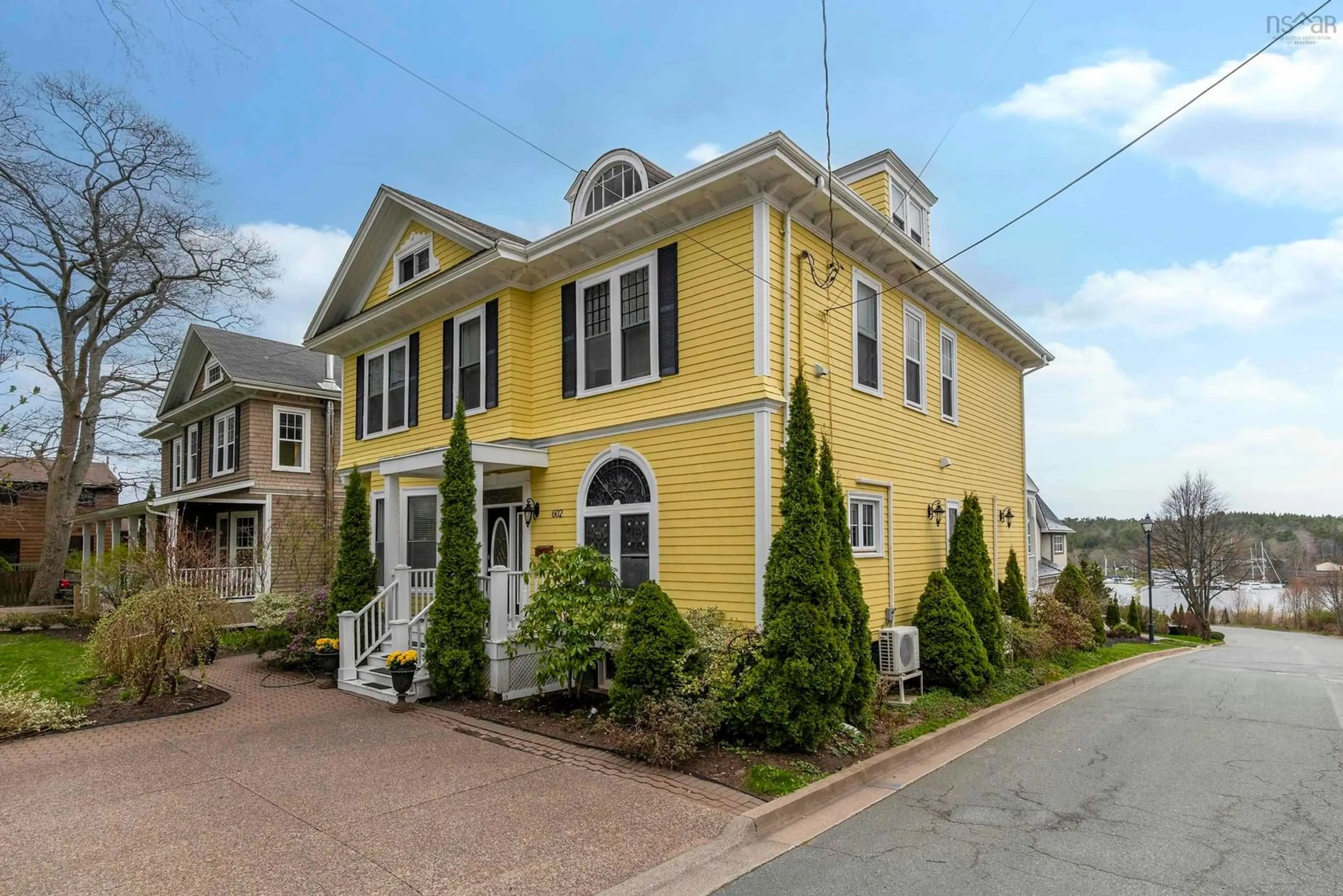 Unknown for 602 Francklyn St, Halifax Nova Scotia B3H 3B4
