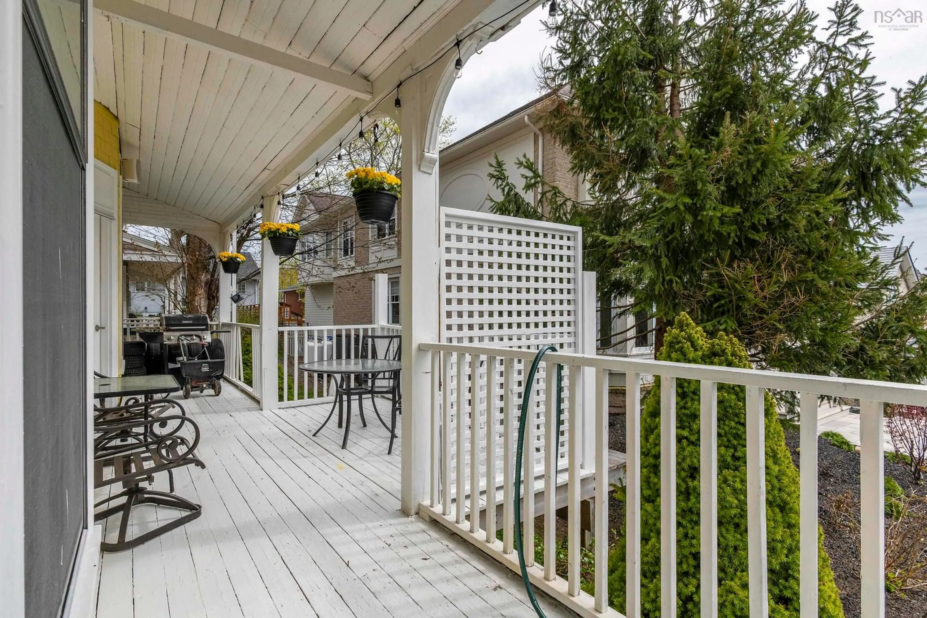 Patio, street for 602 Francklyn St, Halifax Nova Scotia B3H 3B4