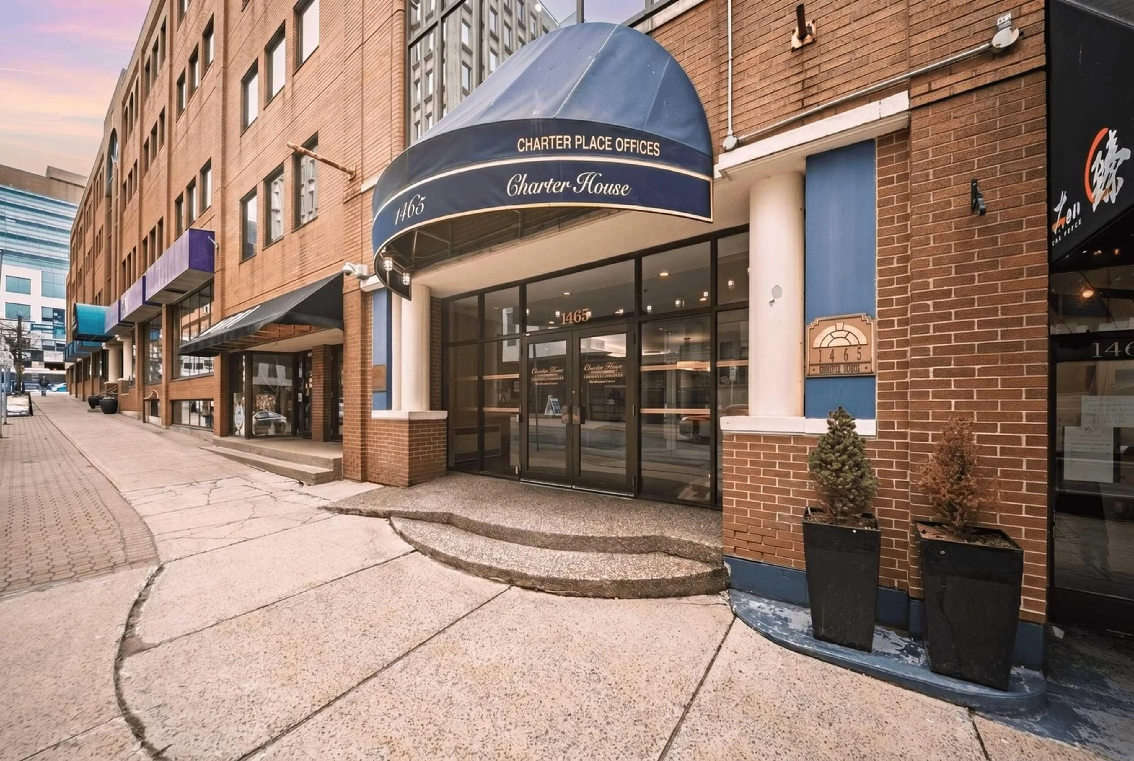 Indoor foyer for 1465 Brenton St #1101, Halifax Nova Scotia B3J 3T3