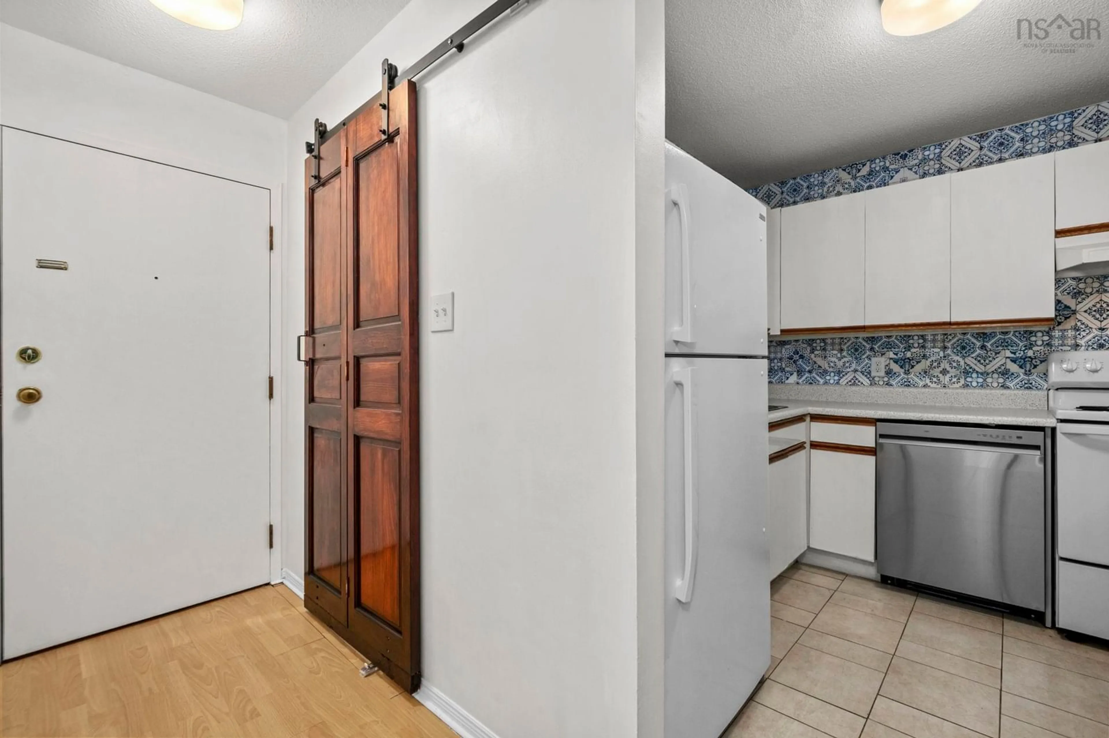 Standard kitchen, unknown for 3600 John Par Dr #210, Halifax Nova Scotia B3K 5V3