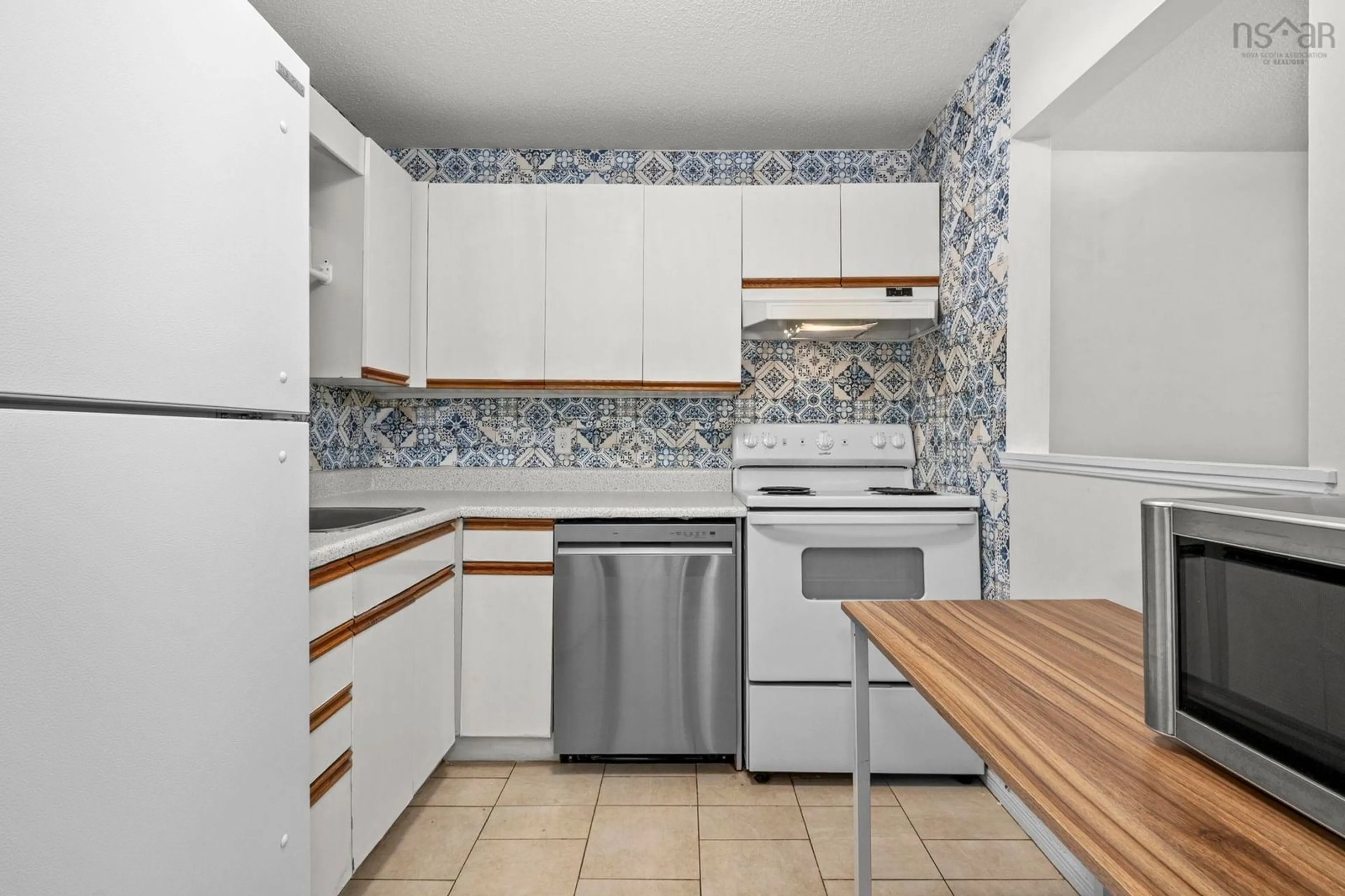 Standard kitchen, ceramic/tile floor for 3600 John Par Dr #210, Halifax Nova Scotia B3K 5V3