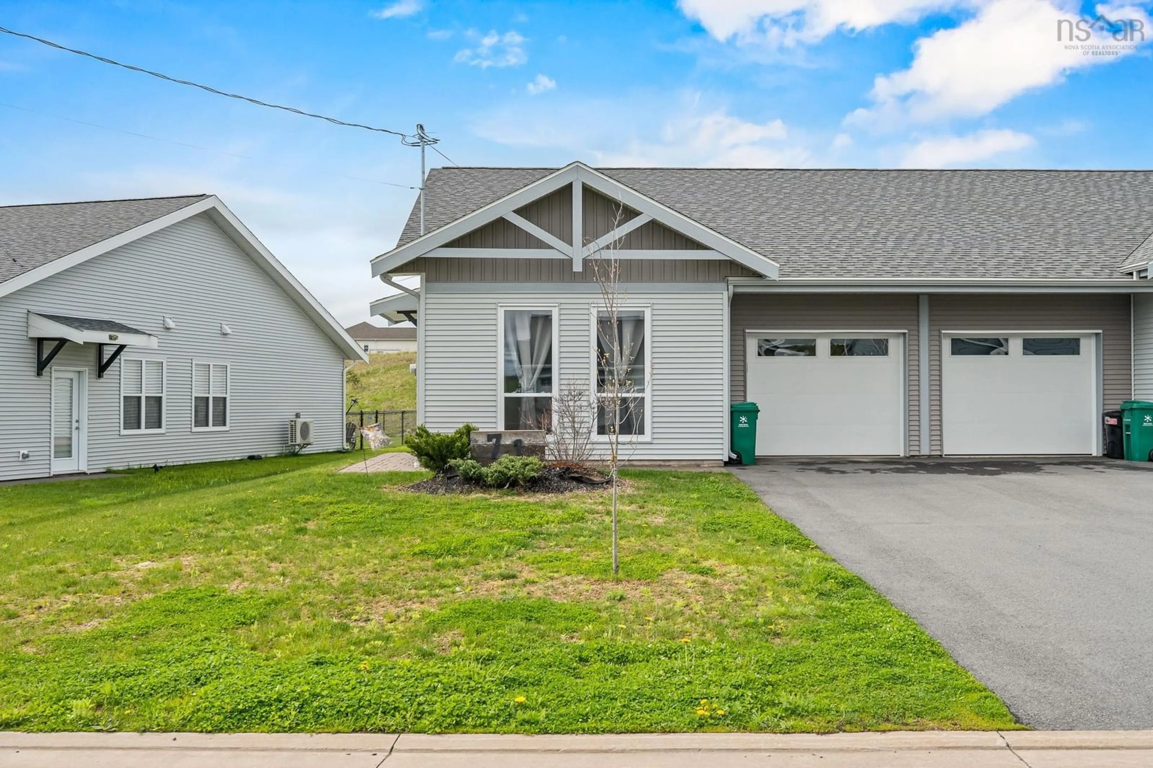 Home with vinyl exterior material, street for 71 Thistle Street, Falmouth Nova Scotia B0P 1P0