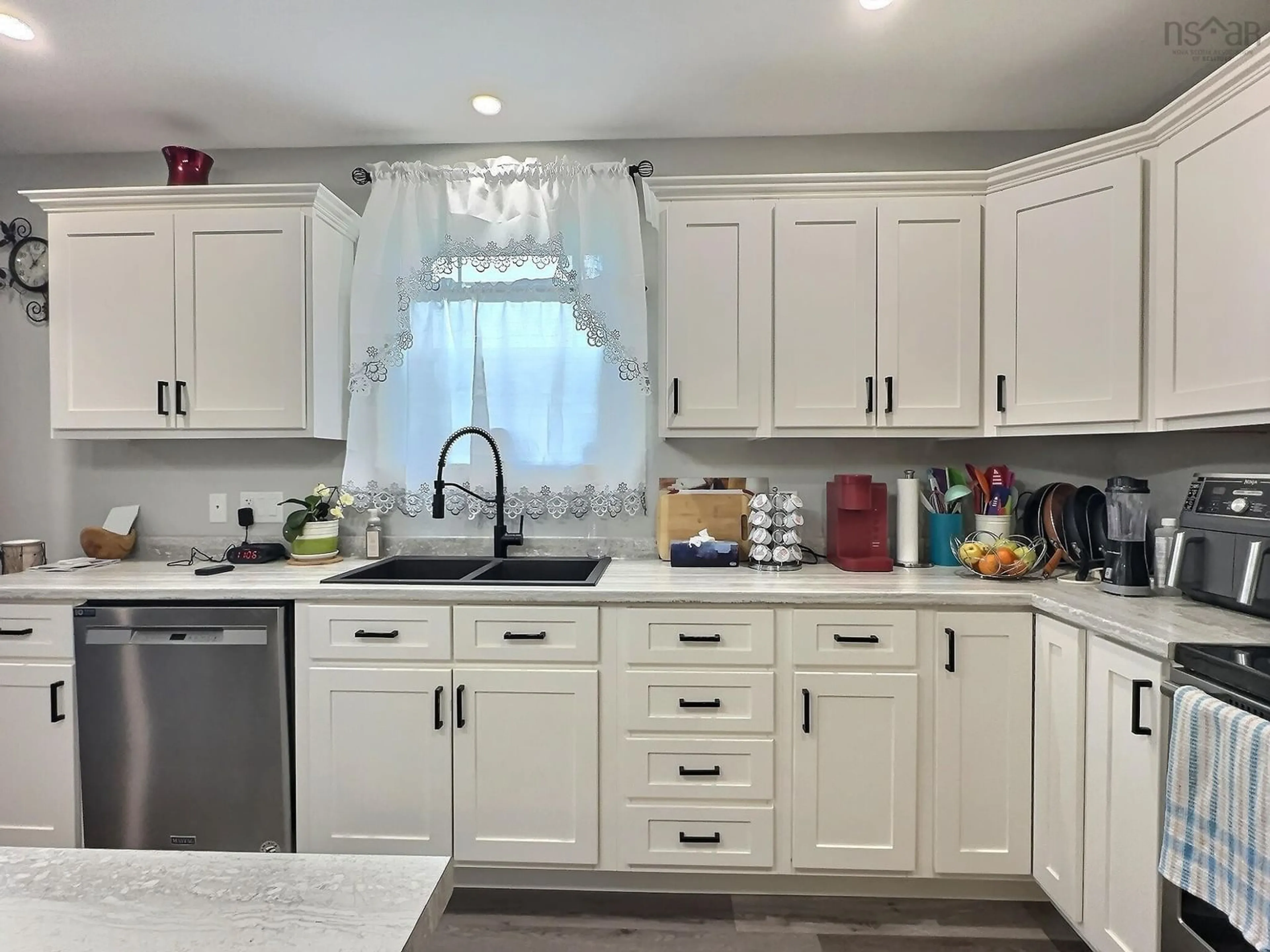 Open concept kitchen, ceramic/tile floor for 24 Eagleview Dr, Murray Siding Nova Scotia B6L 3J2