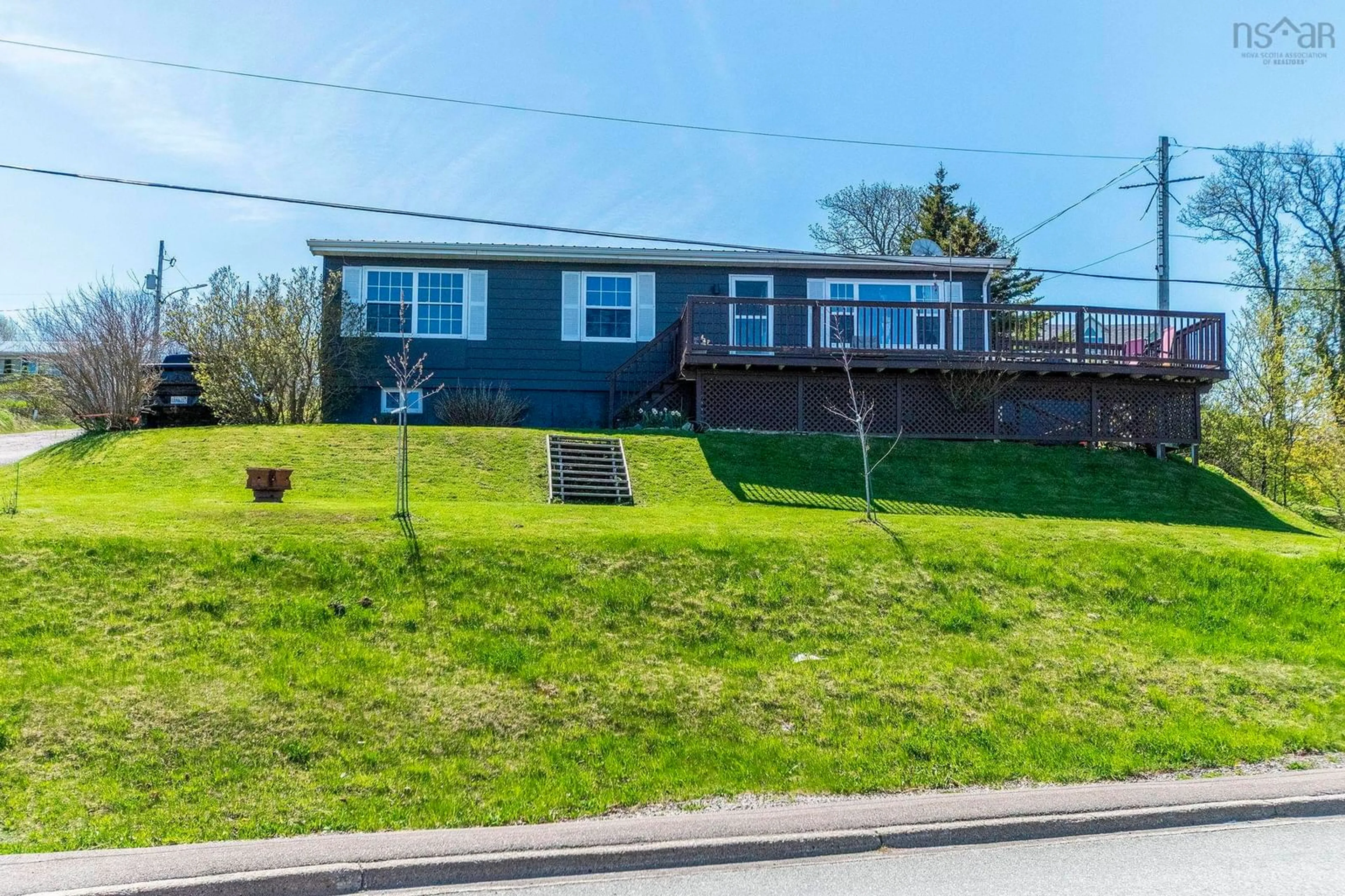 A pic from outside/outdoor area/front of a property/back of a property/a pic from drone, water/lake/river/ocean view for 7 Dale Ave, Mulgrave Nova Scotia B0E 2G0
