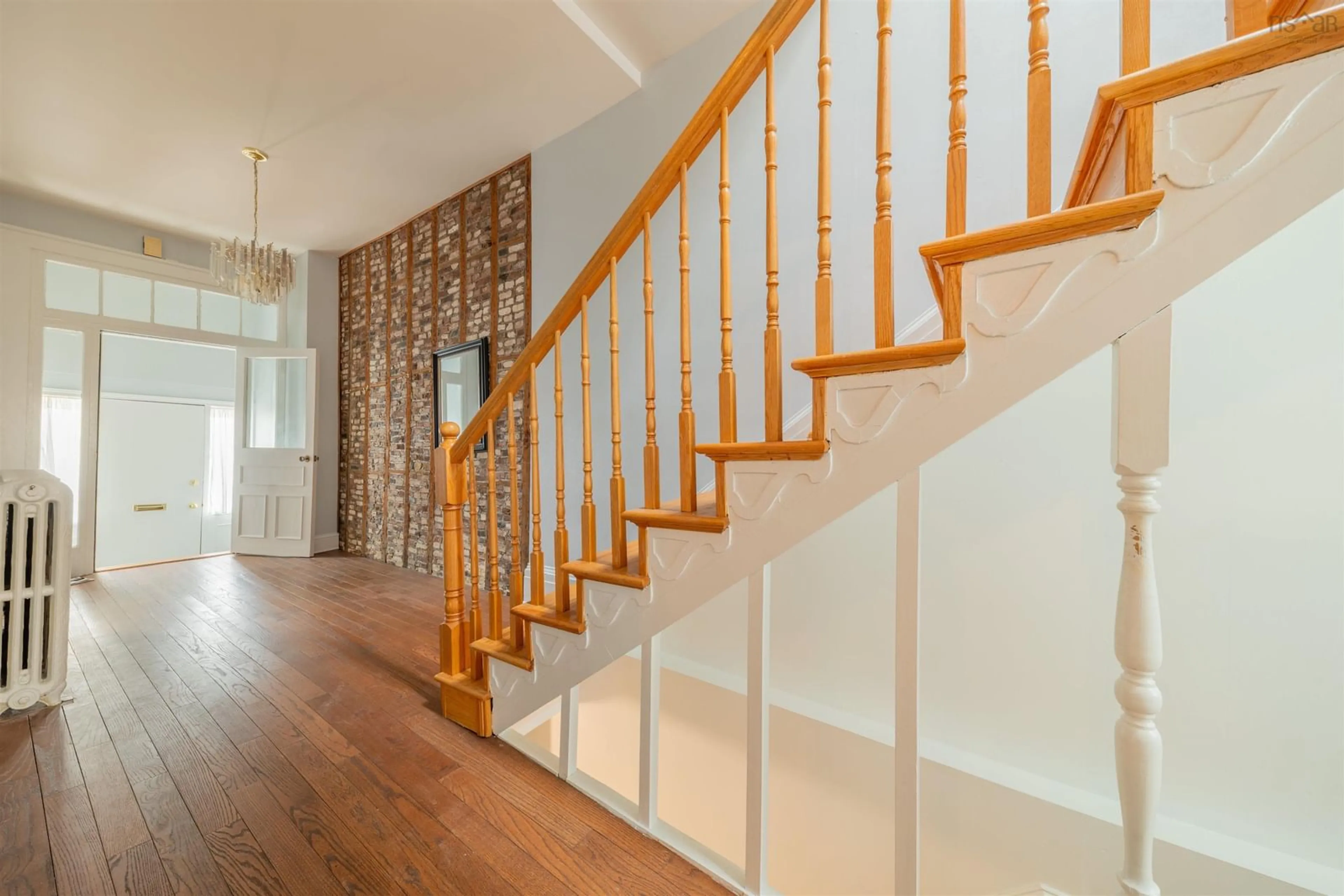 Stairs for 5619 Morris St, Halifax Nova Scotia B3J 1C3