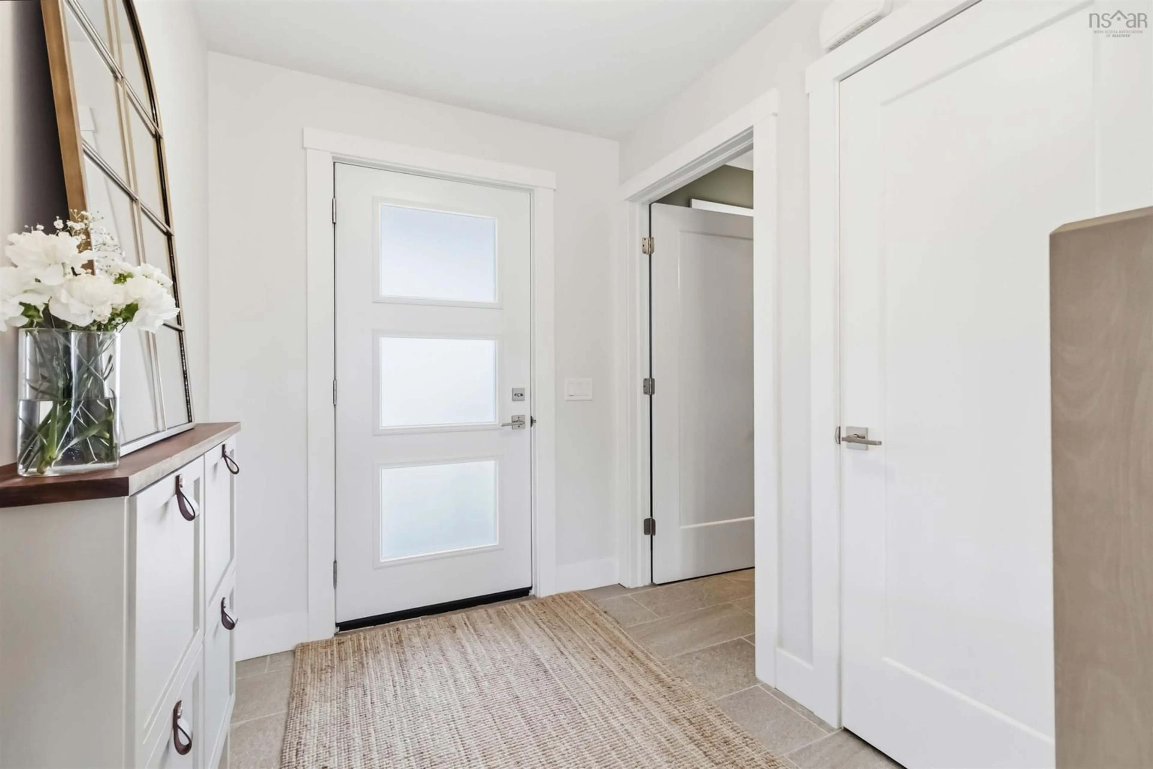 Indoor entryway for 165 Alabaster Way, Halifax Nova Scotia B3P 0E9