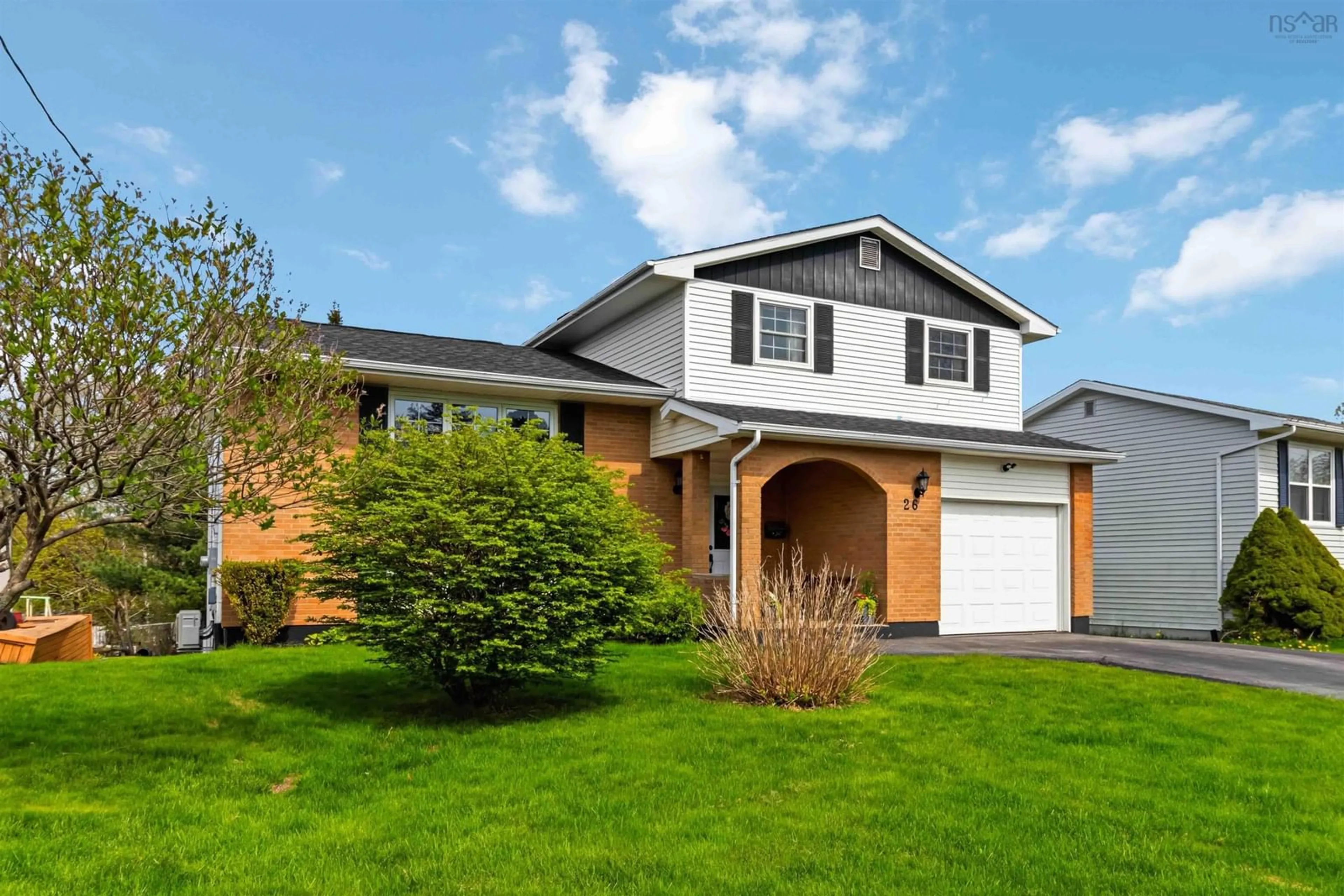 Home with vinyl exterior material, street for 26 Pondicherry Cres, Woodlawn Nova Scotia B2W 5C5
