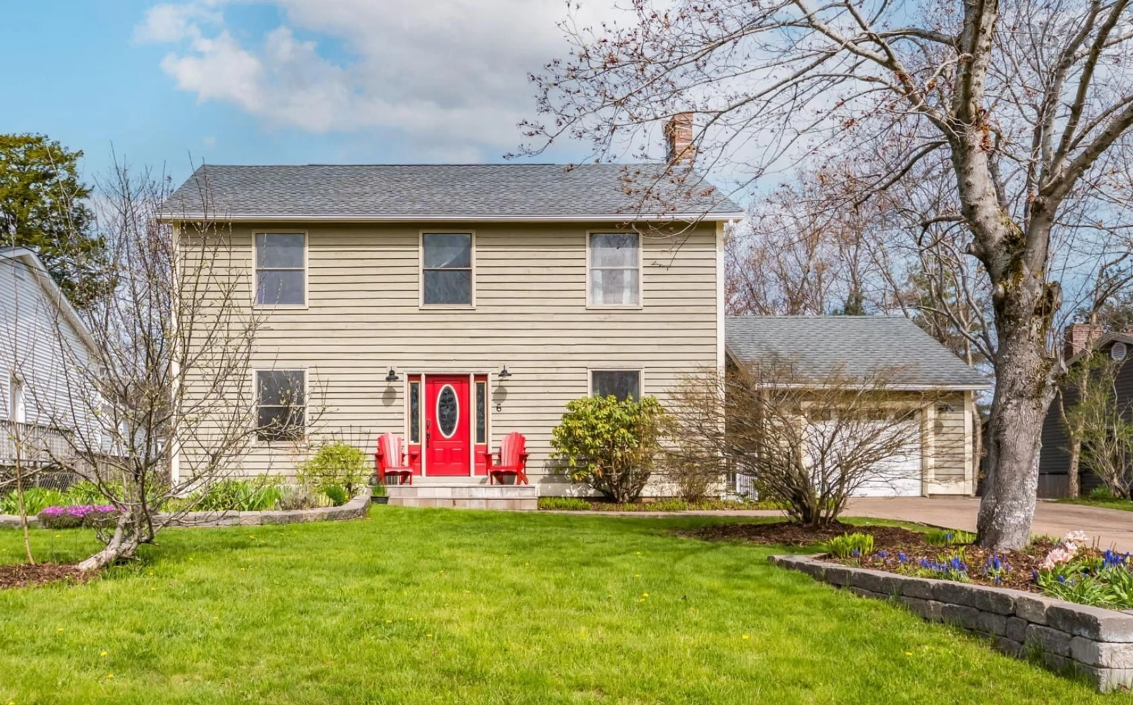 Home with vinyl exterior material, street for 6 Castleton Cres, Dartmouth Nova Scotia B2X 3M2