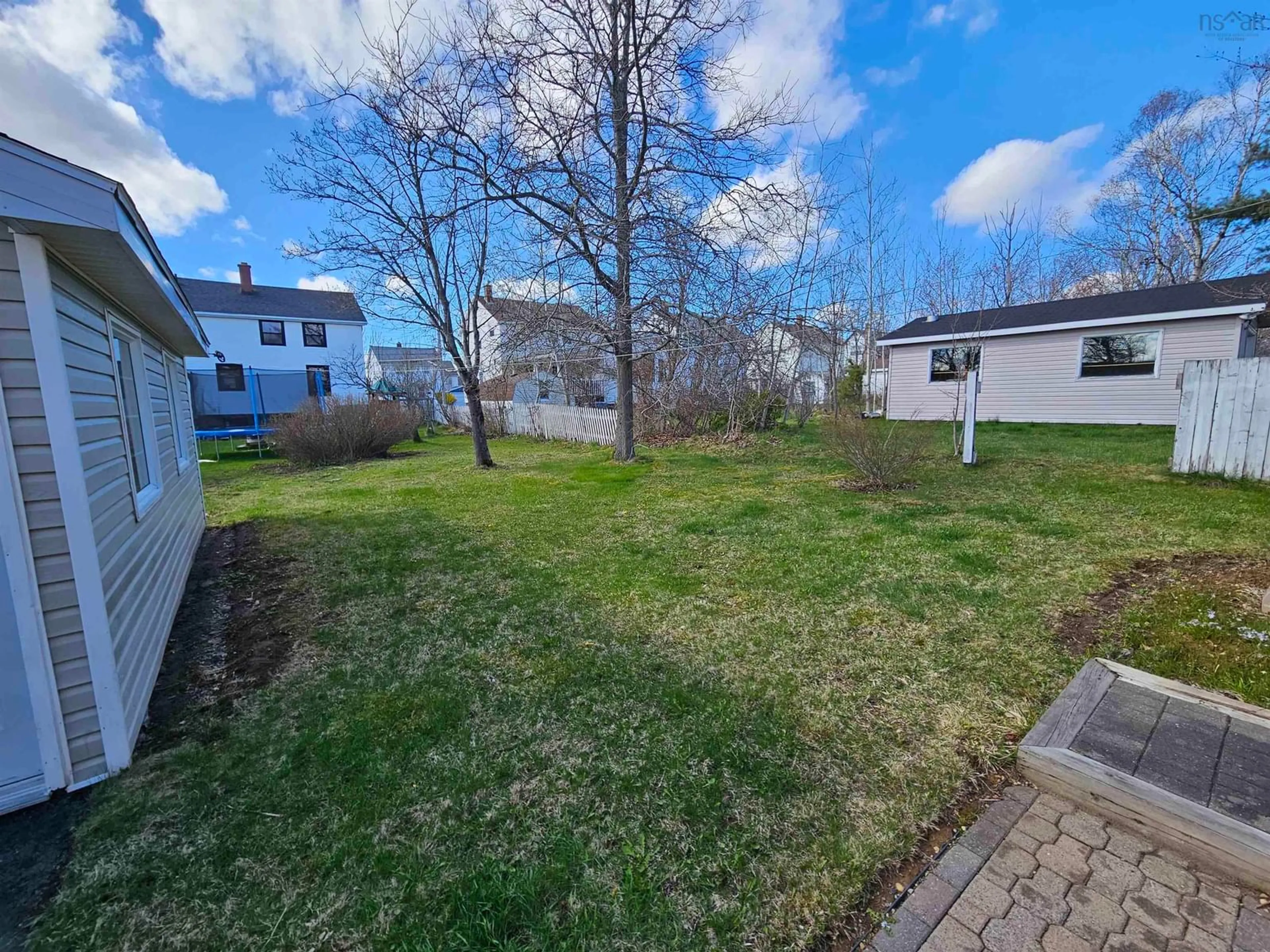 A pic from outside/outdoor area/front of a property/back of a property/a pic from drone, street for 283 Cartier St, Sydney Nova Scotia B1P 4B5