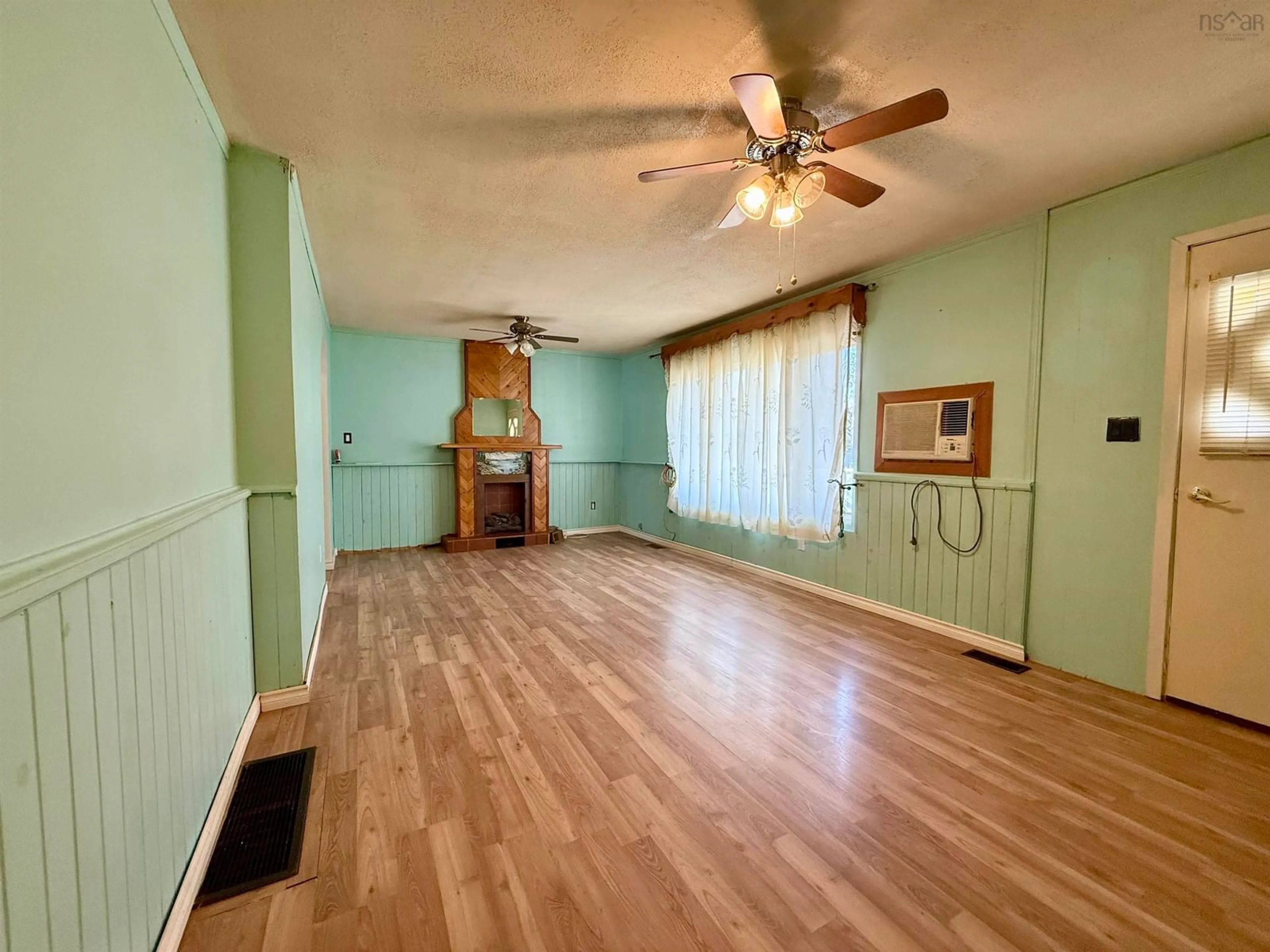 A pic of a room for 7427 Highway 14, Nine Mile River Nova Scotia B2S 2T9