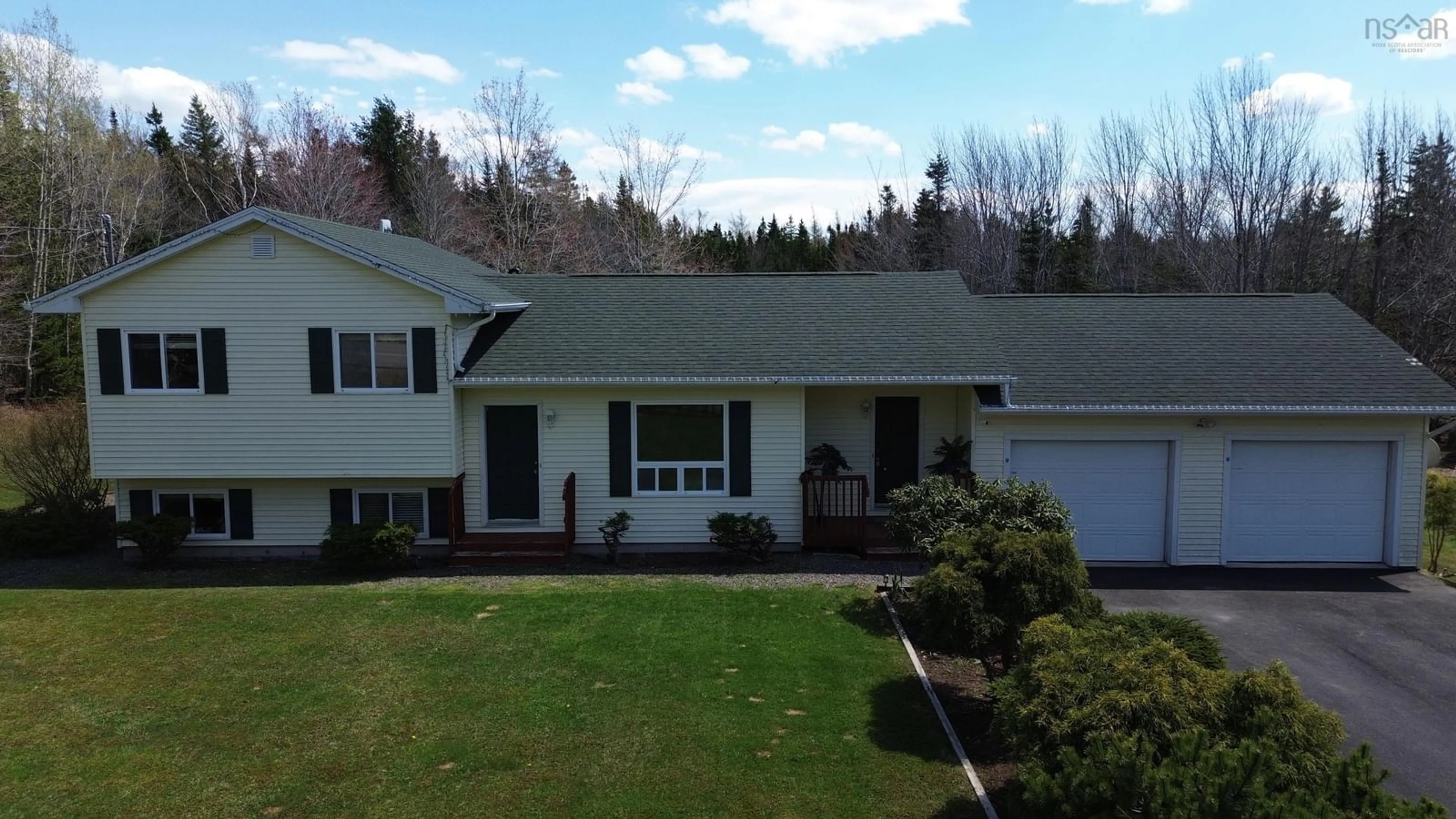 Home with vinyl exterior material, unknown for 164 Portage Rd, Wilburn Nova Scotia B0E 2K0