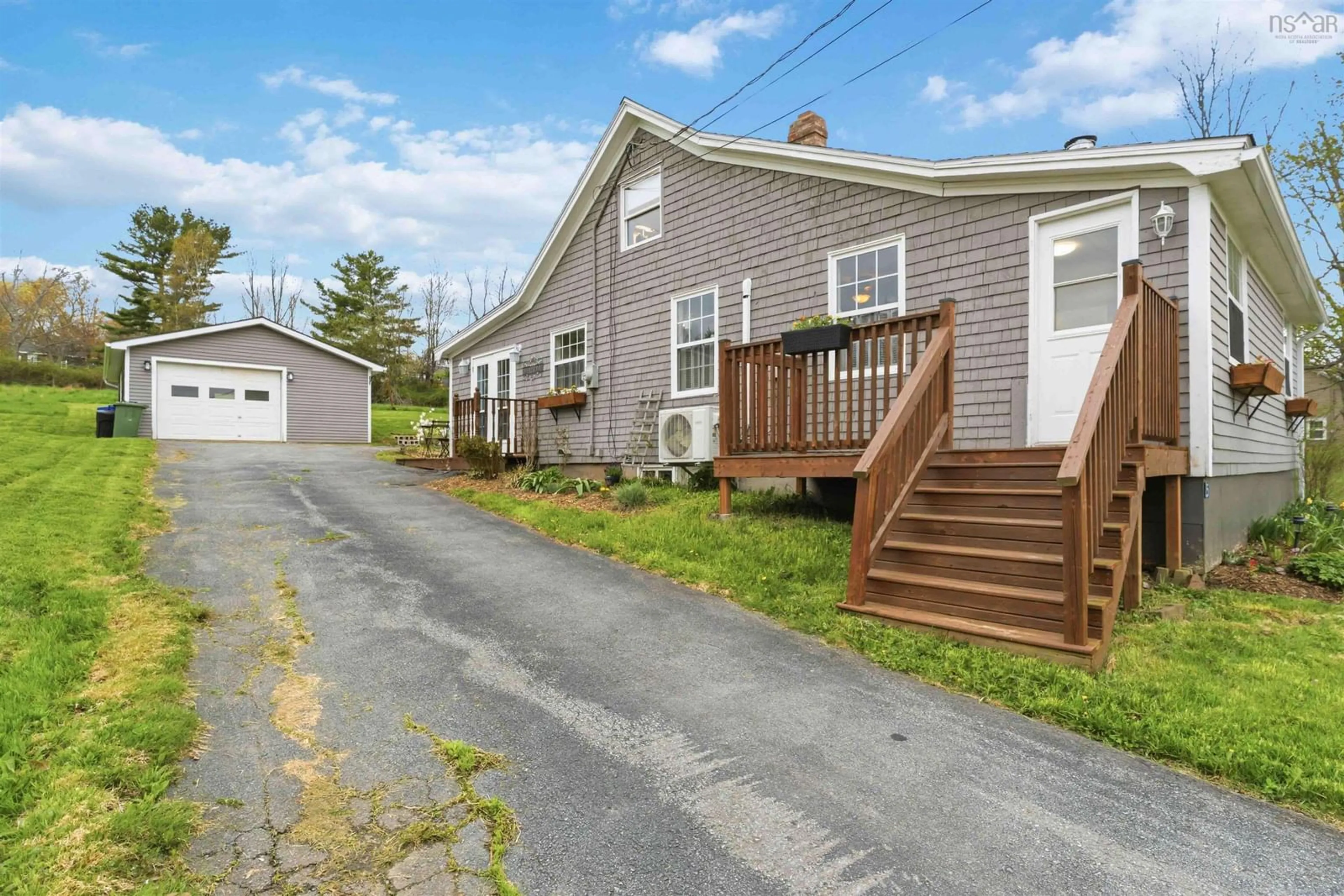 Unknown for 25 Willow St, Hantsport Nova Scotia B0P 1P0
