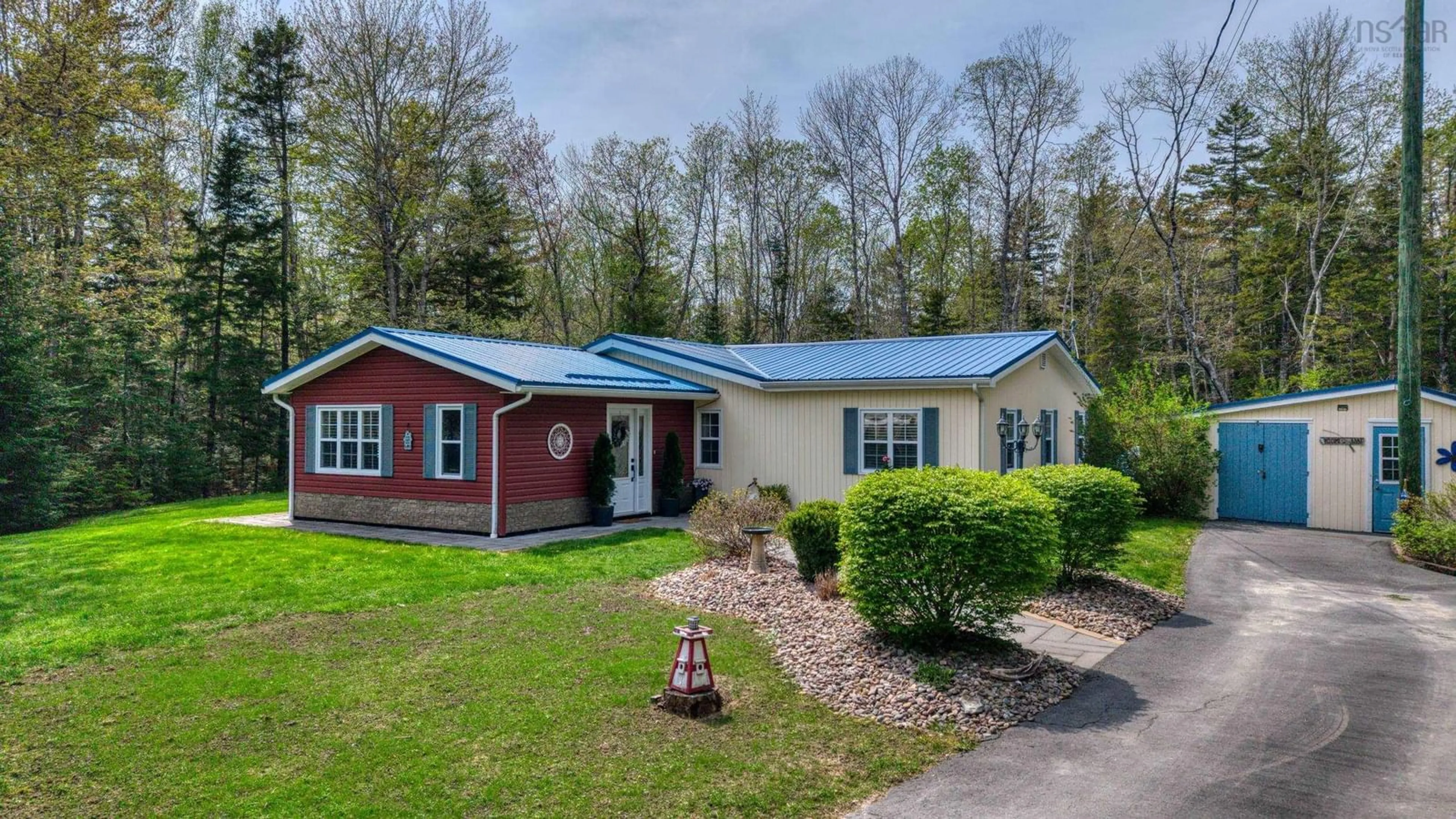 Home with vinyl exterior material, unknown for 245 Forest Dr, Hemford Nova Scotia B0R 1E0