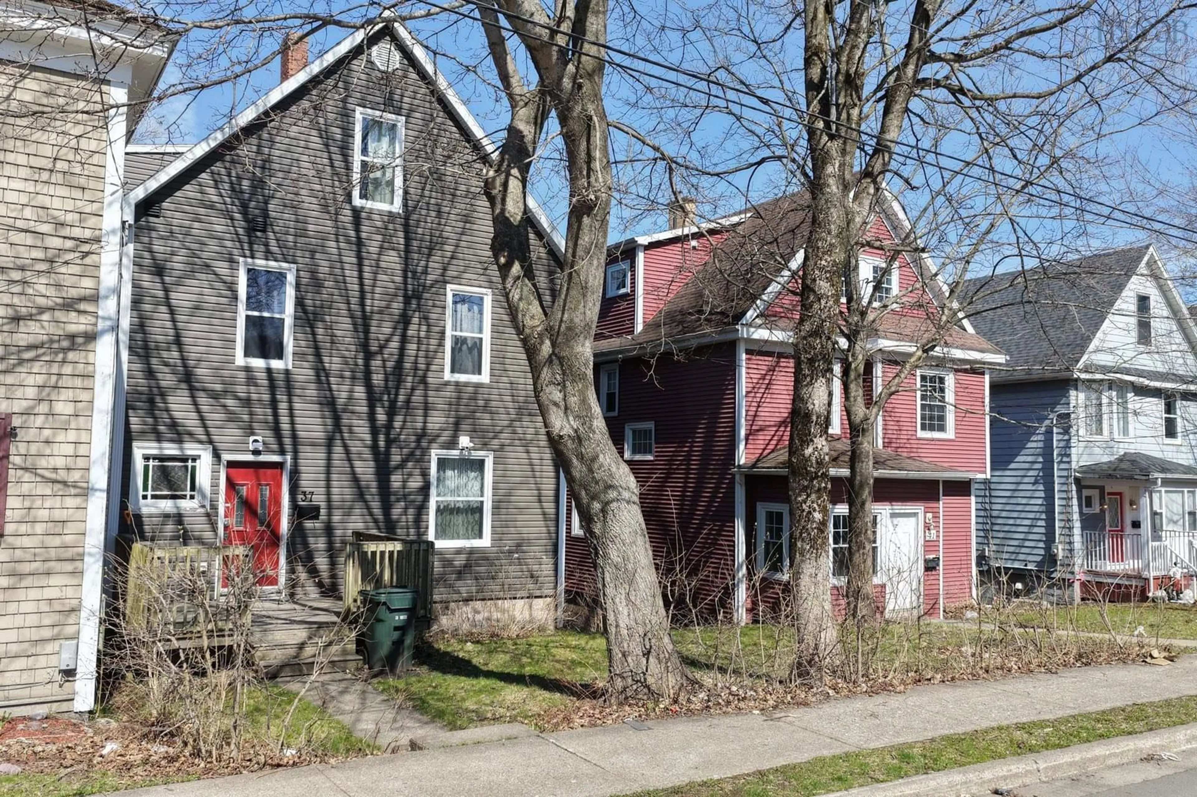 Unknown for 37 Campbell St, Sydney Nova Scotia B1P 1E8