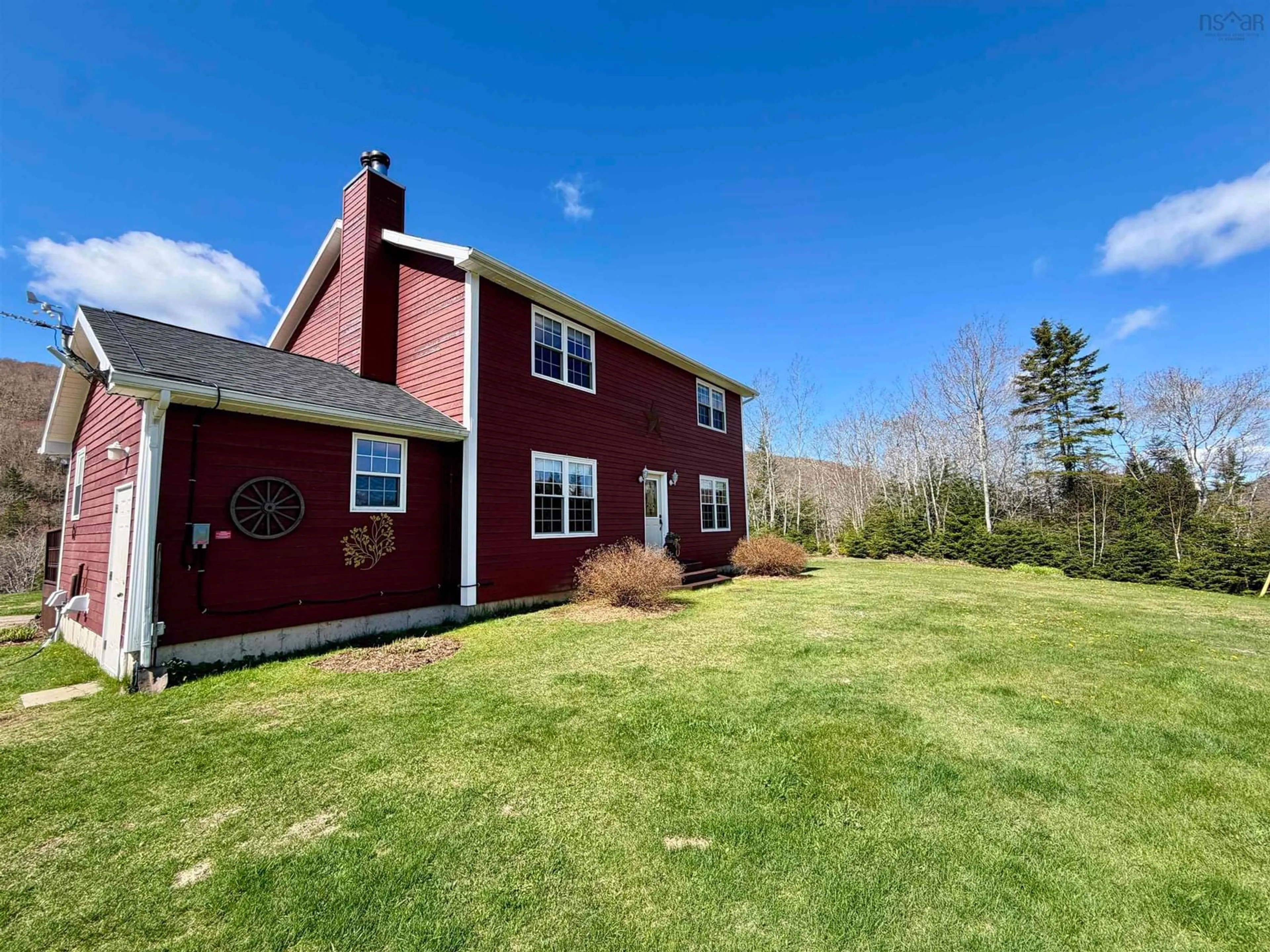 A pic from outside/outdoor area/front of a property/back of a property/a pic from drone, unknown for 16389 Route 316, Country Harbour Mines Nova Scotia B0H 1J0