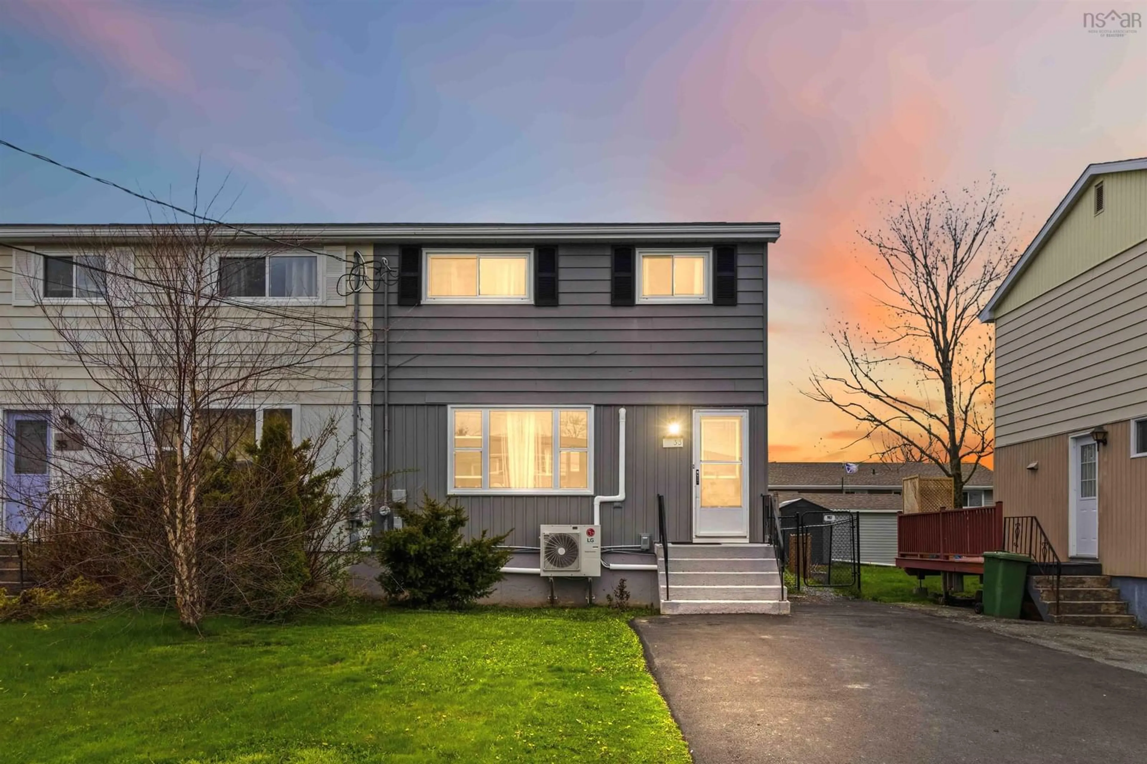 Home with vinyl exterior material, street for 33 Huntingdon Dr, Cole Harbour Nova Scotia B2V 1V9