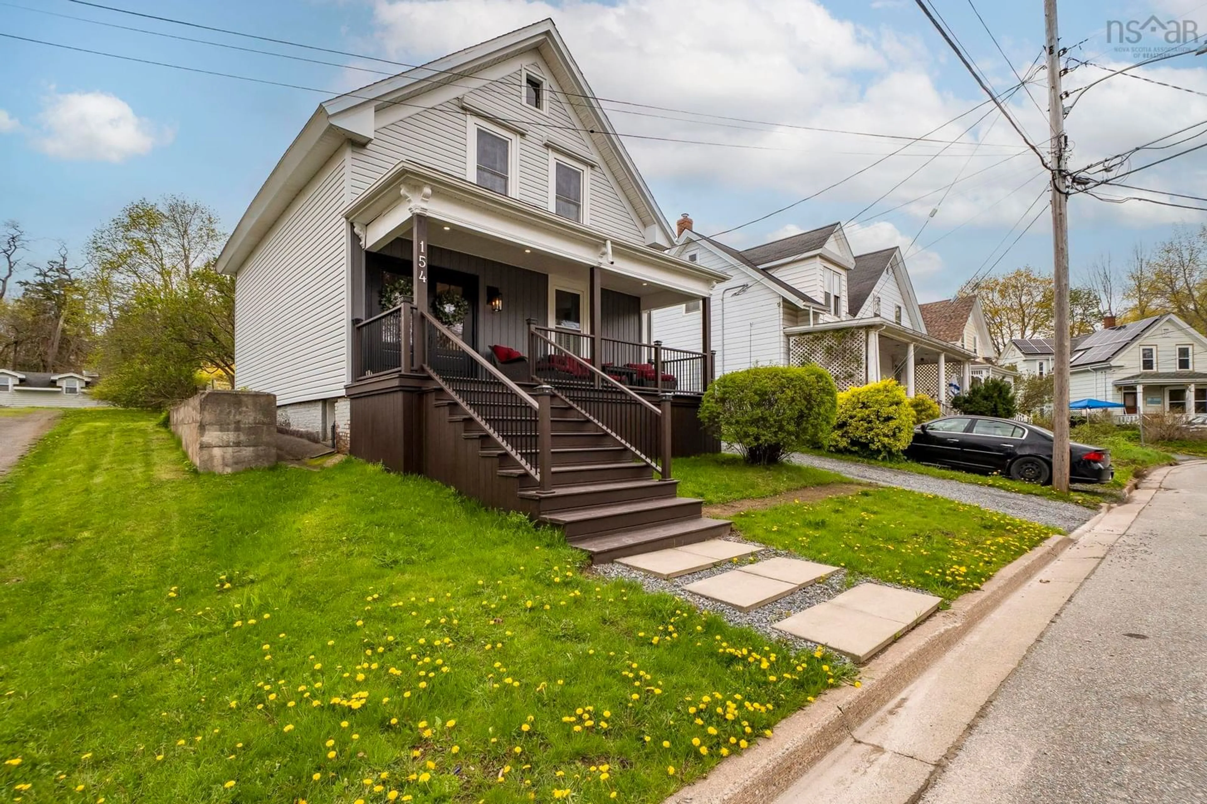 Home with vinyl exterior material, street for 154 Chestnut St, Windsor Nova Scotia B0N 2T0