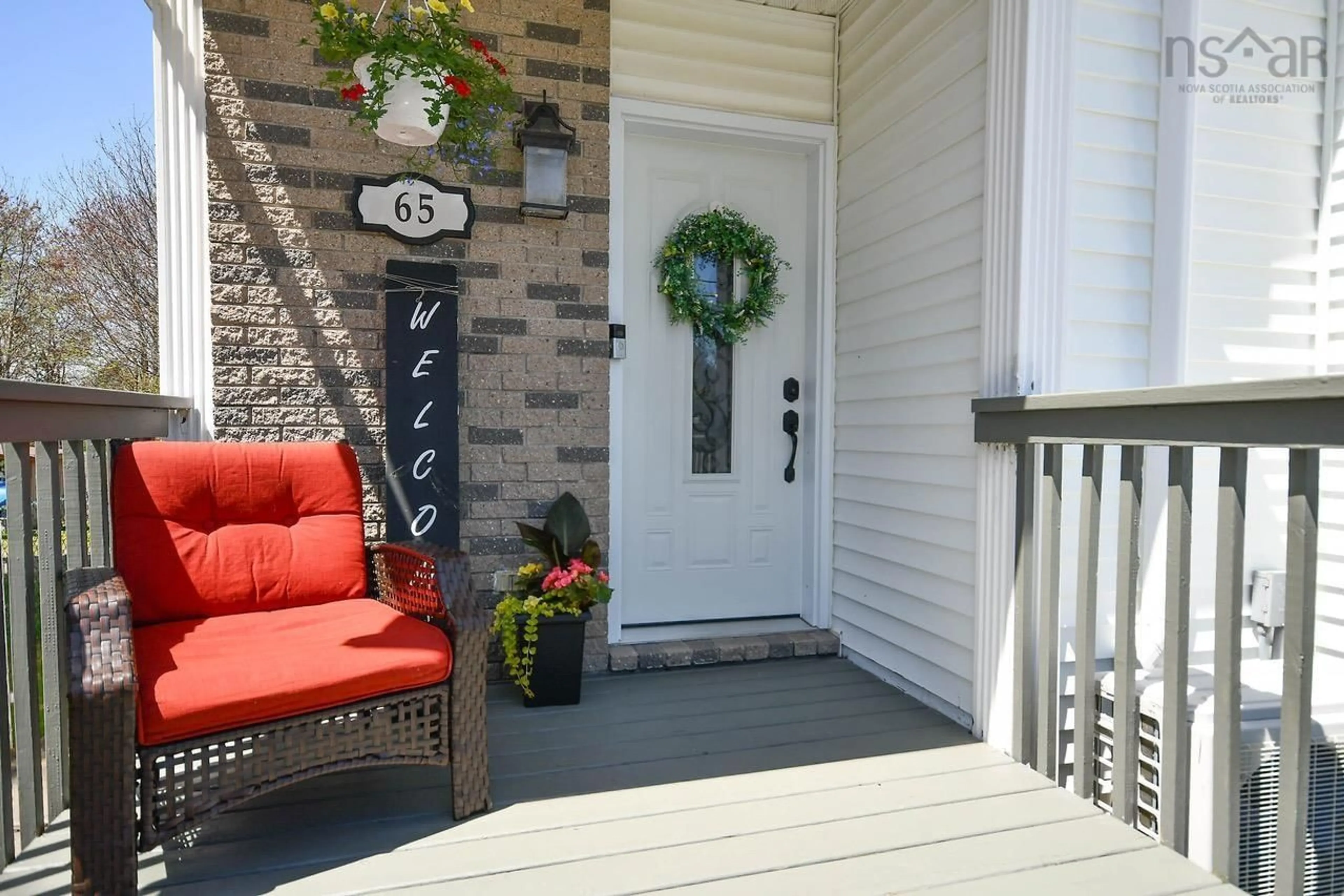 Indoor entryway for 65 Colonna Pl, Dartmouth Nova Scotia B2X 3H5