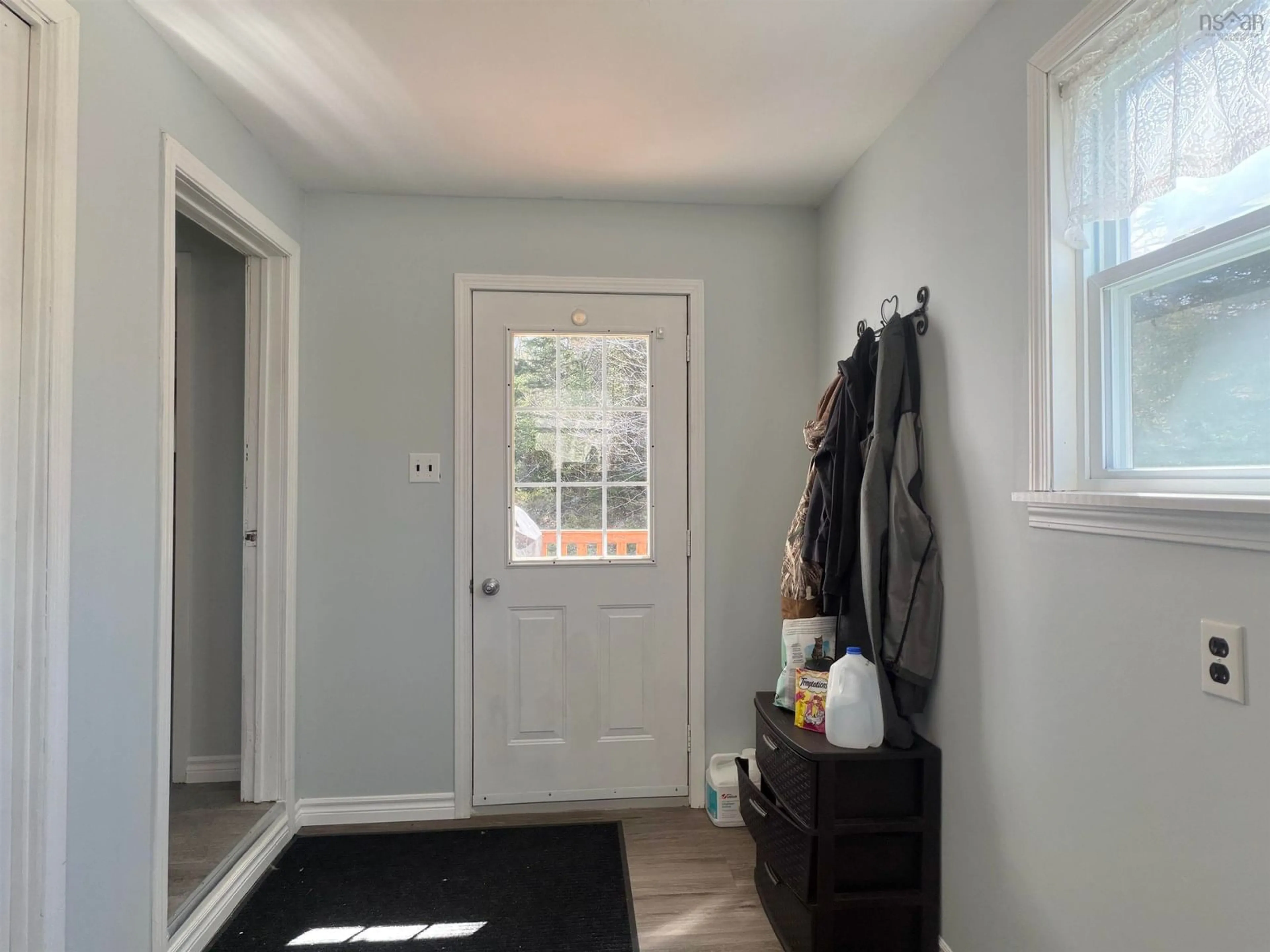 Indoor entryway for 4556 Highway 3, Central Argyle Nova Scotia B0W 1W0