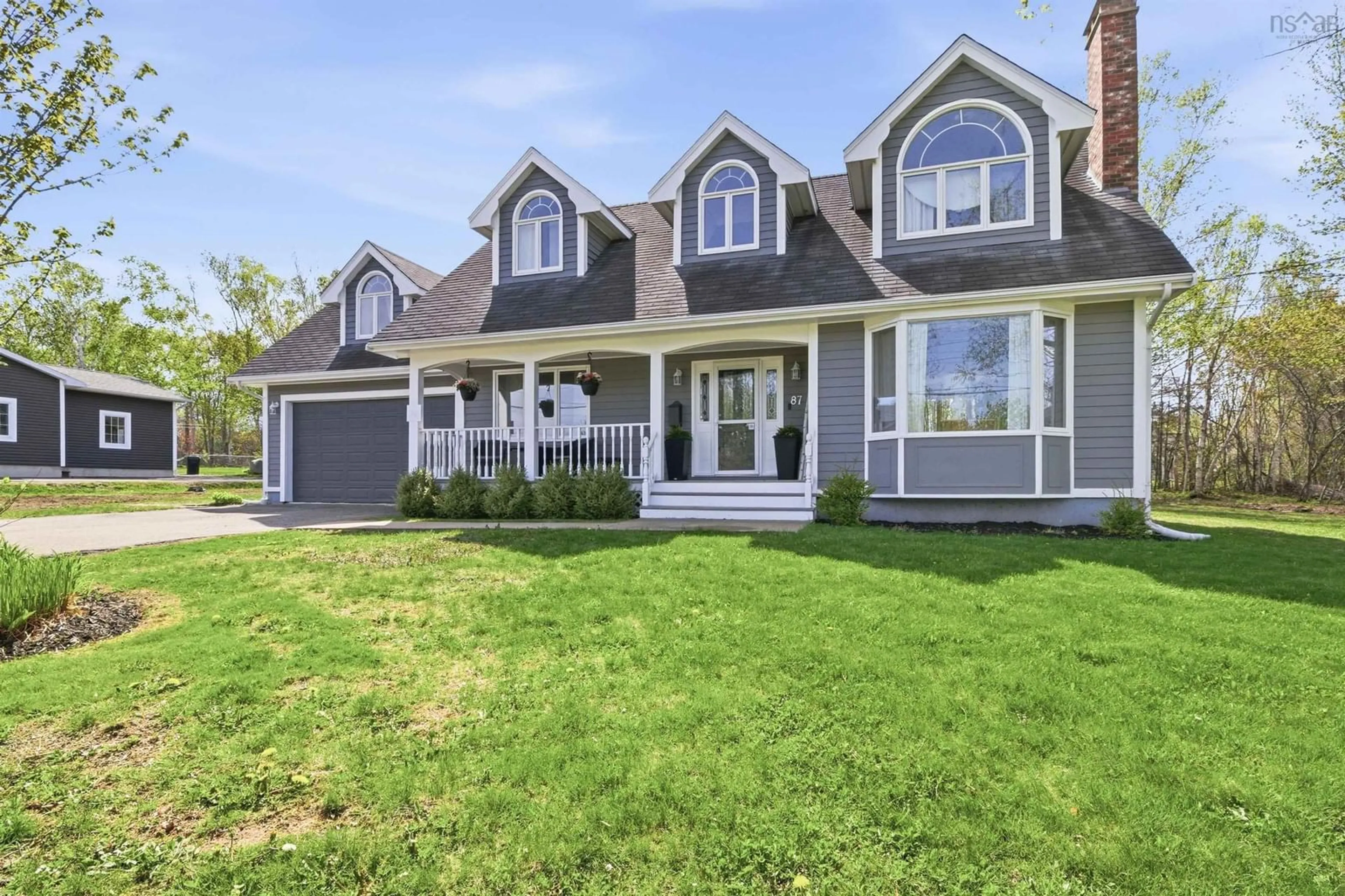Home with vinyl exterior material, street for 87 Prince William St, Digby Nova Scotia B0V 1A0