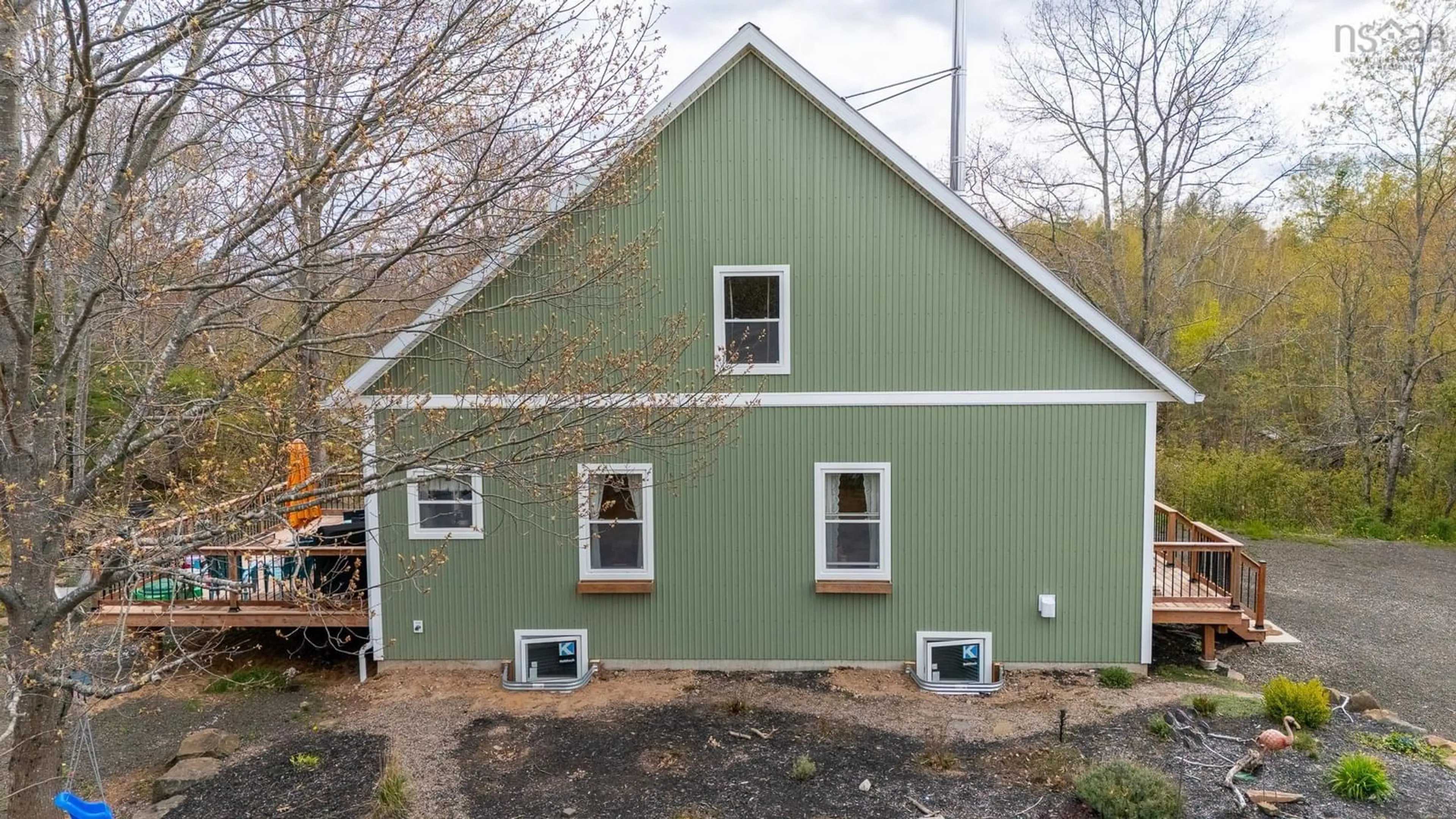 Home with vinyl exterior material, building for 12572 1 Hwy, Brickton Nova Scotia B0S 1M0