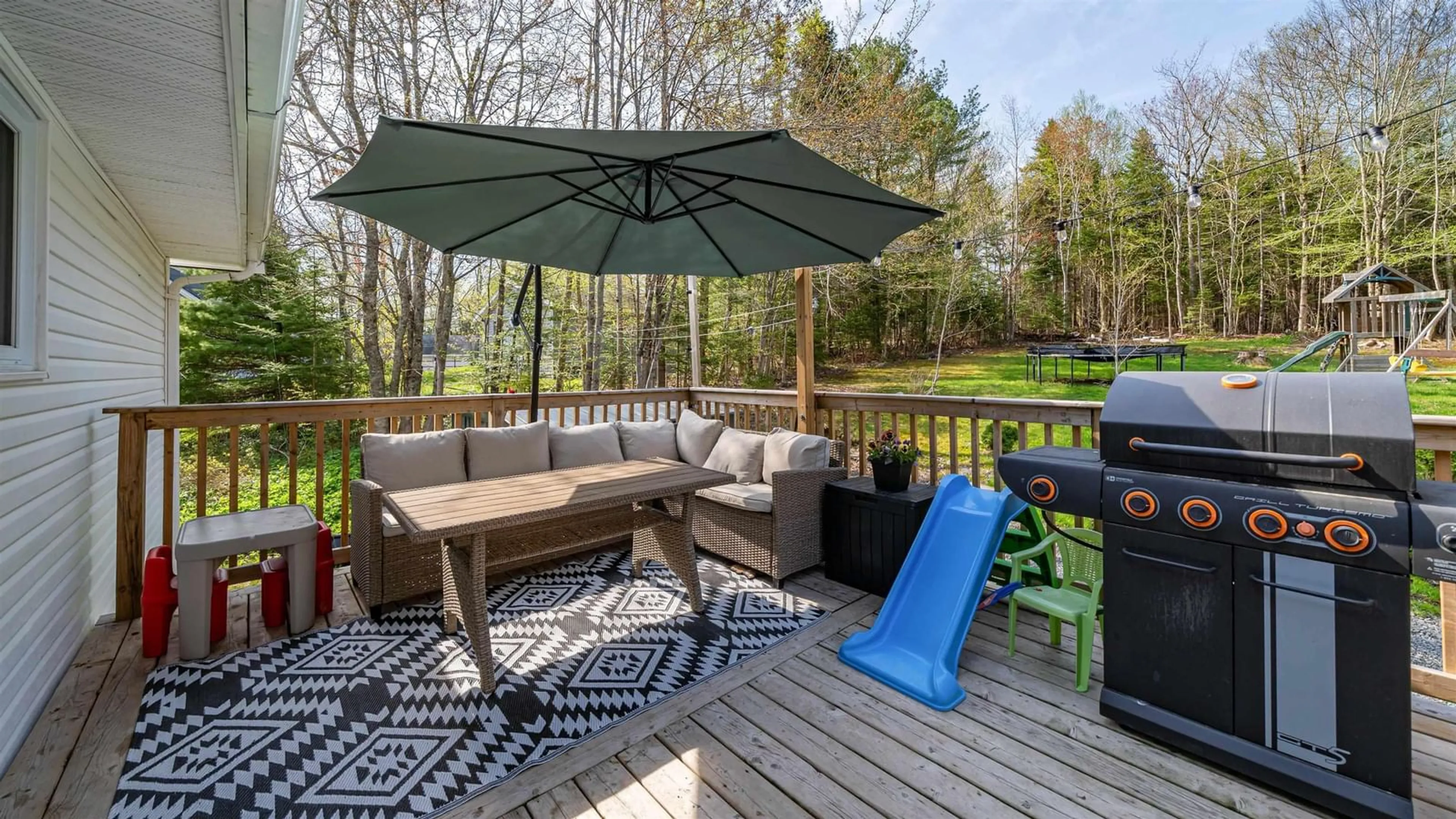 Patio, forest/trees view for 2216 Sackville Dr, Upper Sackville Nova Scotia B4E 3C7